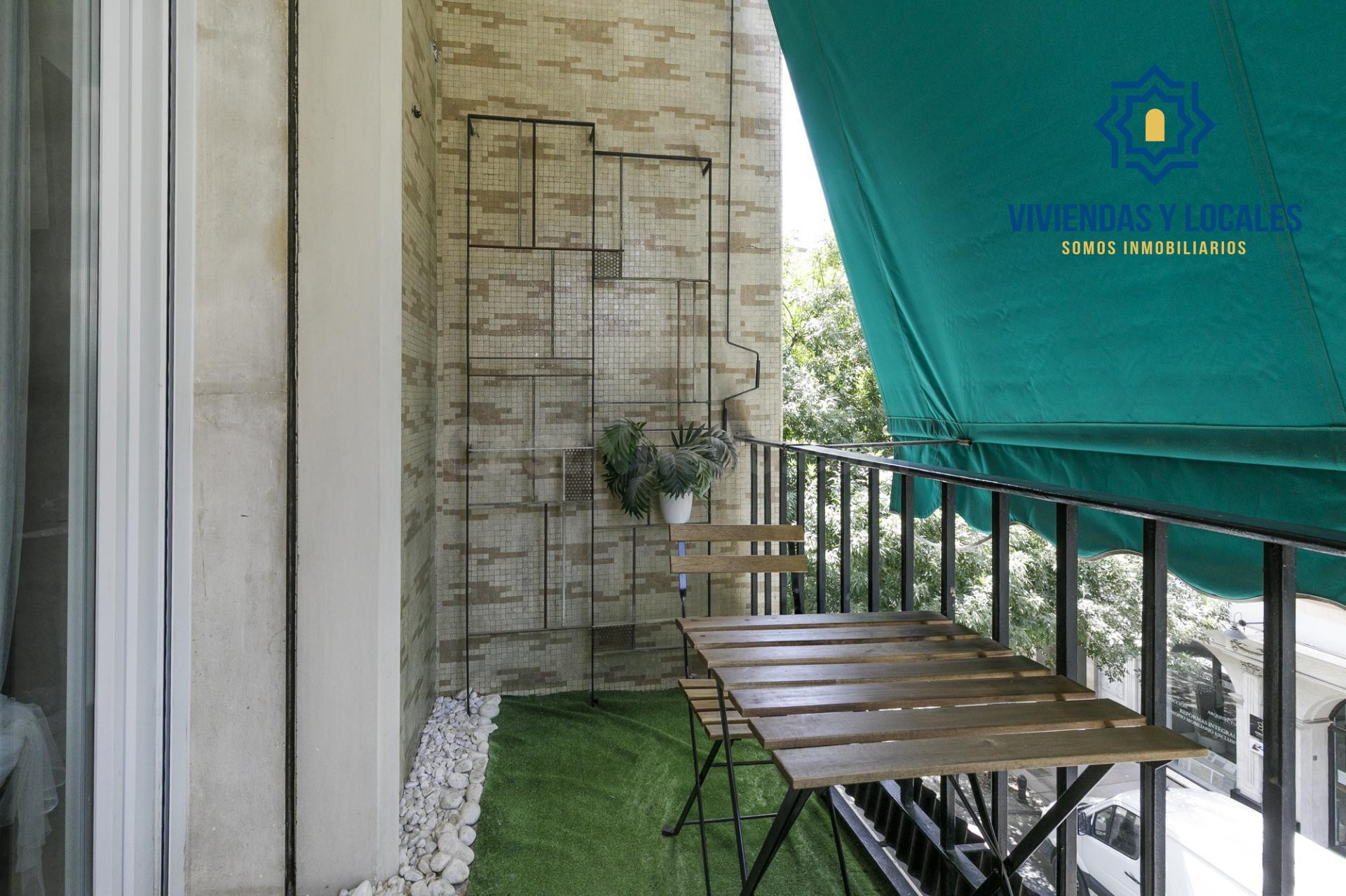 ✨ EXCLUSIVO PISO DE 253 m2 EN GRANADA CENTRO – 2.800 €/MES D - foto 2