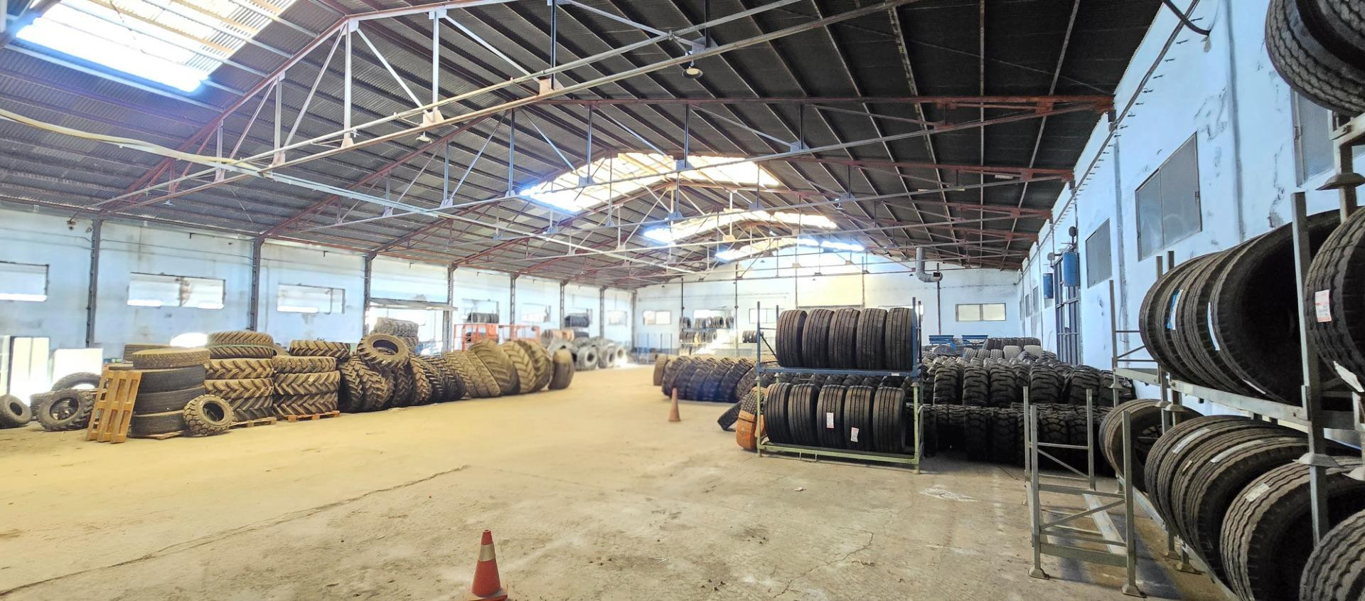 GRAN OPORTUNIDAD DE ALQUILER INDUSTRIAL EN ALGEZARES (MURCIA - foto 2