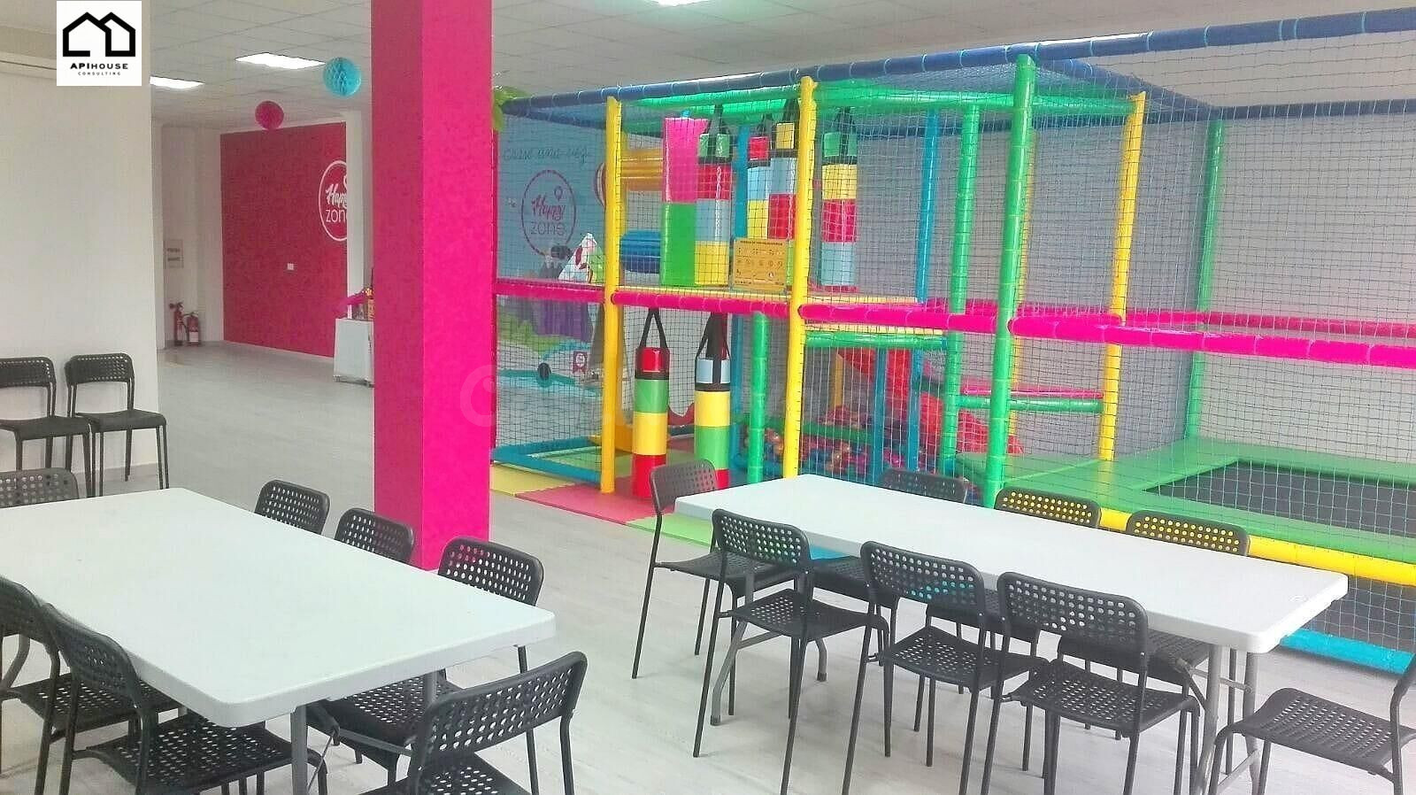 APIHOUSE VENDE ESPECTACULAR LOCAL COMERCIAL. PRECIO: 192.000 - foto 2