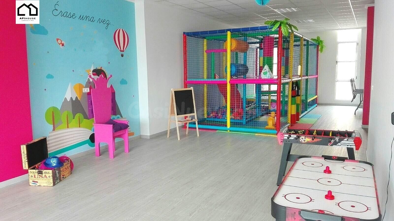 APIHOUSE VENDE ESPECTACULAR LOCAL COMERCIAL. PRECIO: 192.000 - foto 3