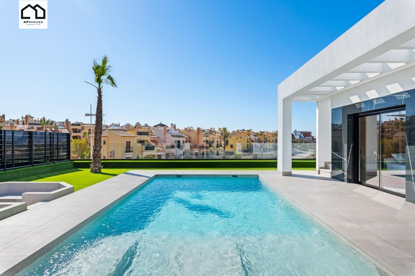 APIHOUSE VENDE LUJOSA VILLA DE OBRA NUEVA EN ALGORFA. PRECIO - foto 5