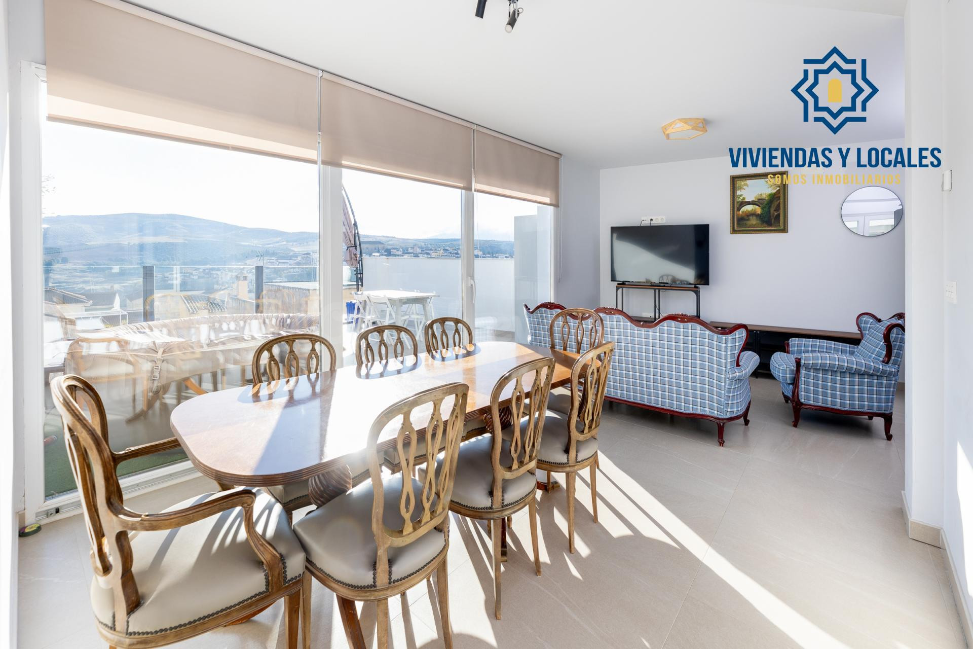 ESPECTACULAR ATICO CON TERRAZA Y MARAVILLOSAS VISTAS EN ALHA - foto 3