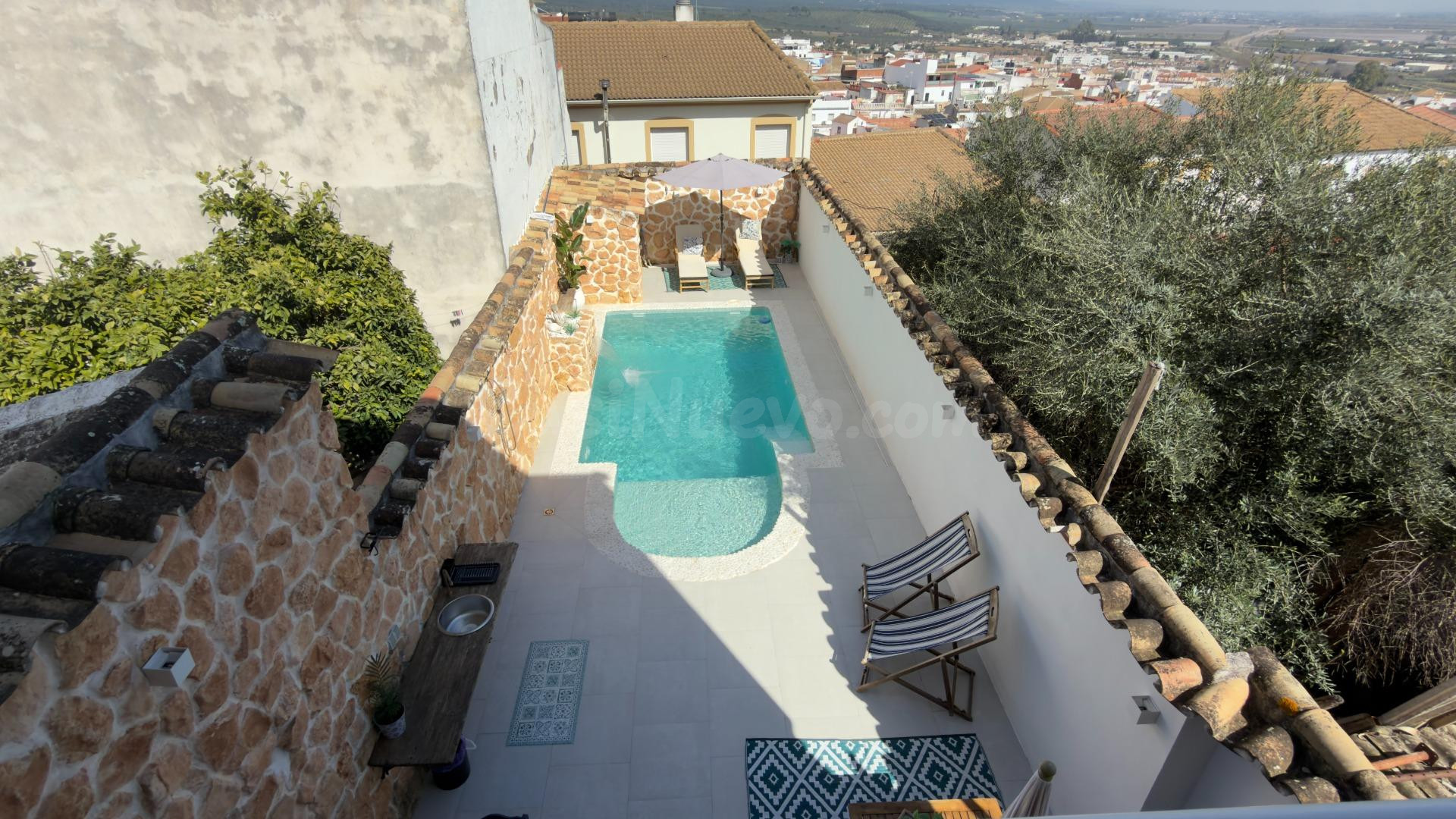 ¡¡ PRECIOSA CASA CON PISCINA SALADA CON VISTAS AL CASTILLO D - foto 4