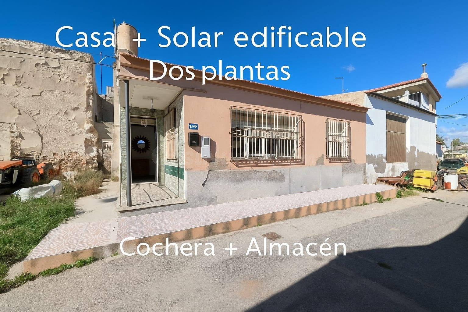 APIHOUSE VENDE CASA A REFORMAR EN PUEBLO DE ORIHUELA. PRECIO