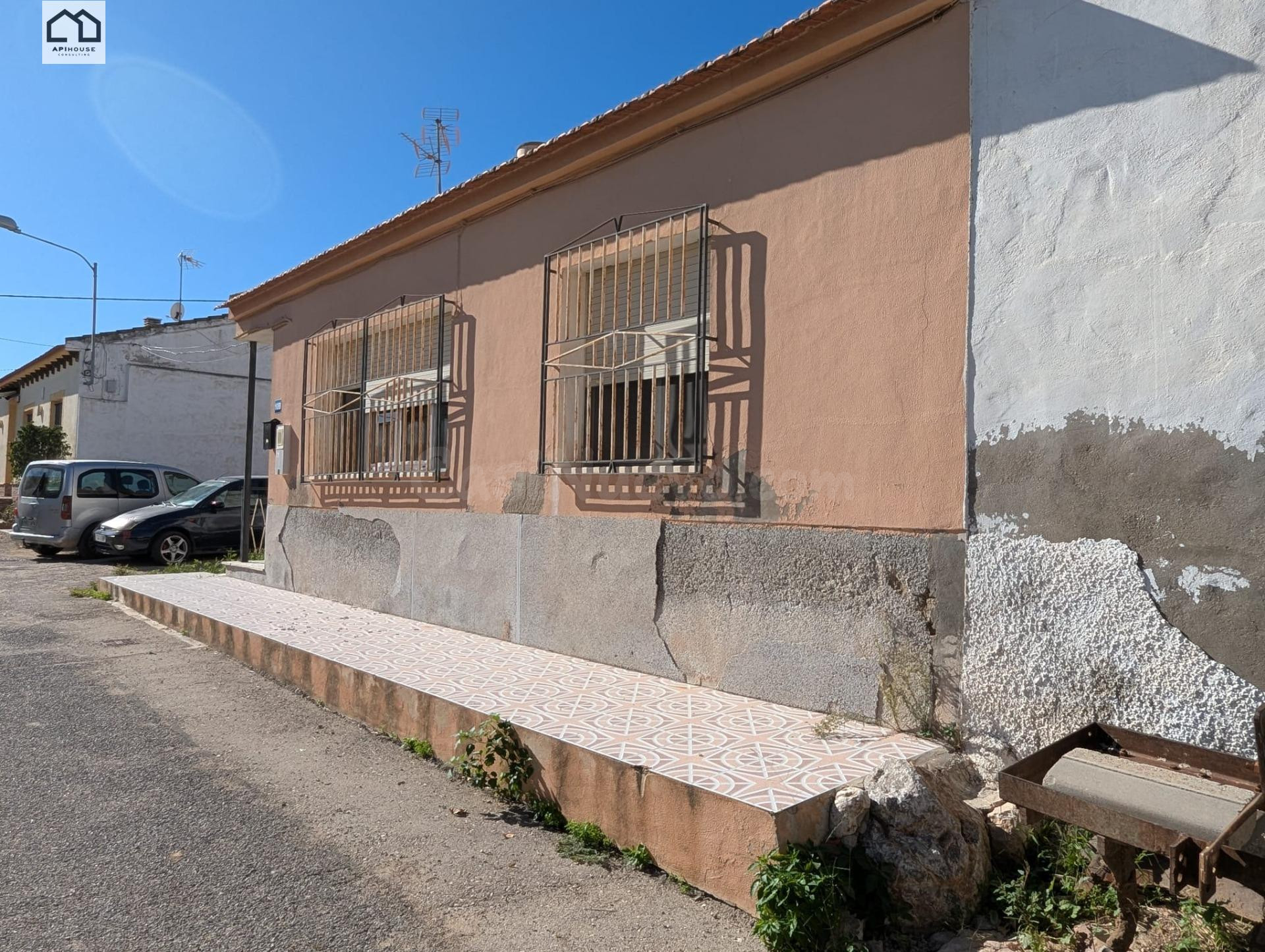 APIHOUSE VENDE CASA A REFORMAR EN PUEBLO DE ORIHUELA. PRECIO - foto 2
