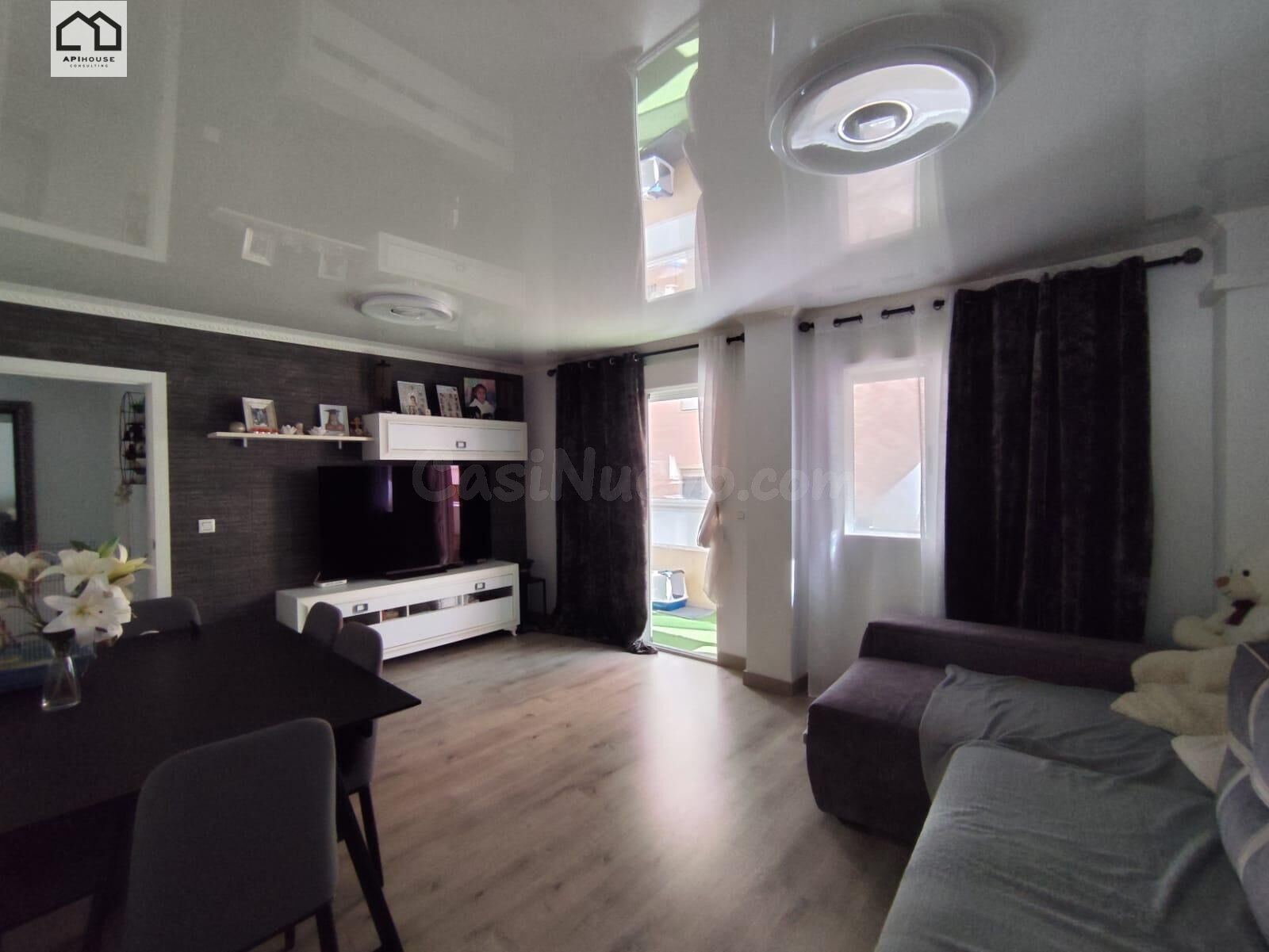 APIHOUSE VENDE APARTAMENTO EN EL CENTRO DE TORREVIEJA. PRECI - foto 4