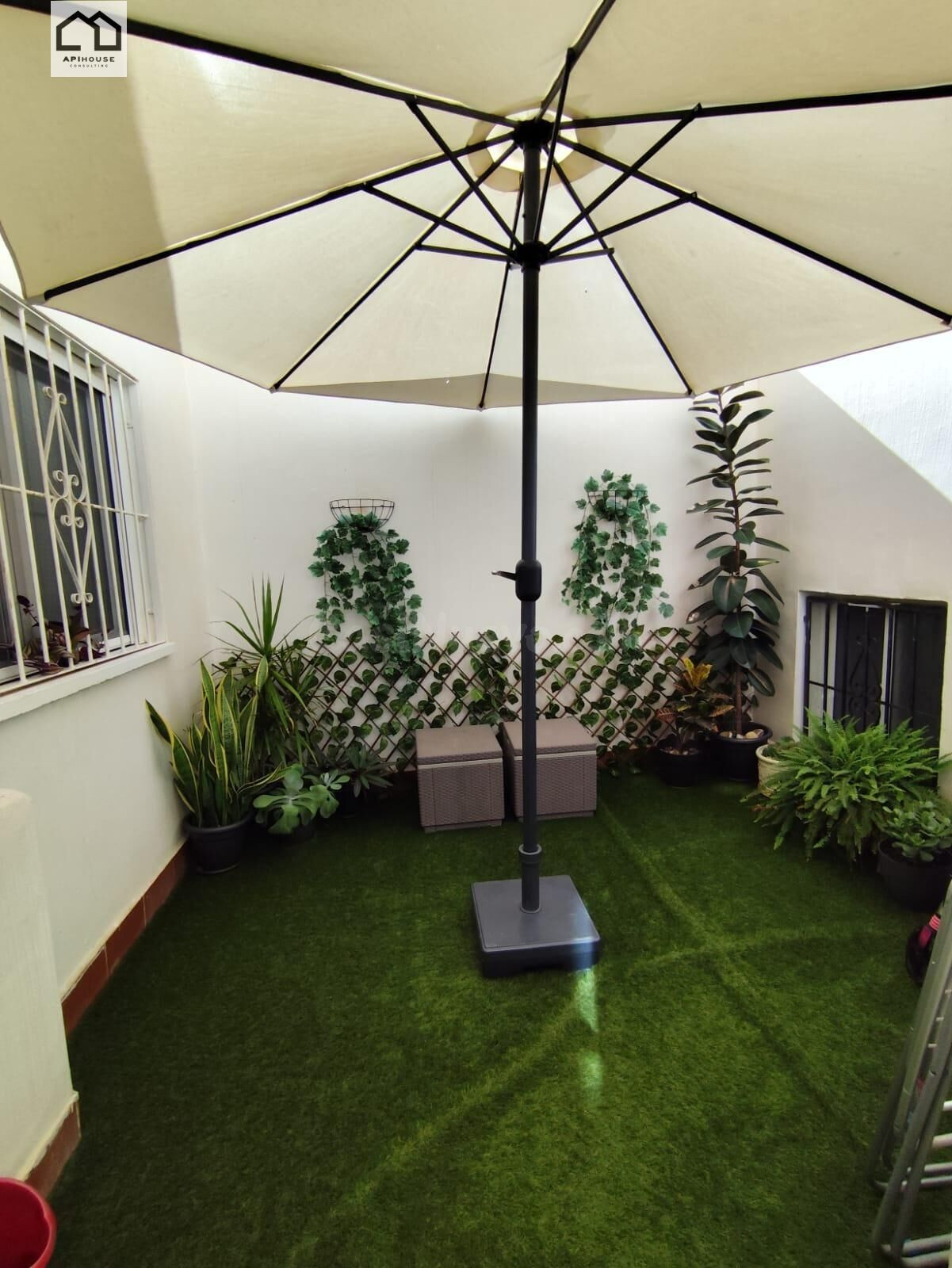 APIHOUSE VENDE APARTAMENTO EN EL CENTRO DE TORREVIEJA. PRECI - foto 5