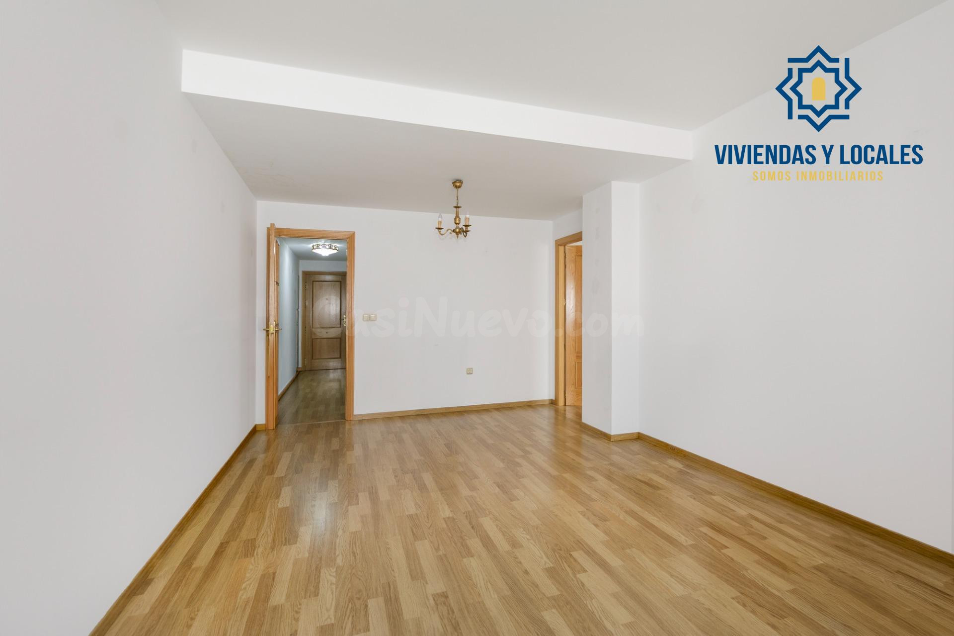 PISO EN VENTA EN ARMILLA CENTRO | 2 DORMITORIOS | GRAN PATIO - foto 5