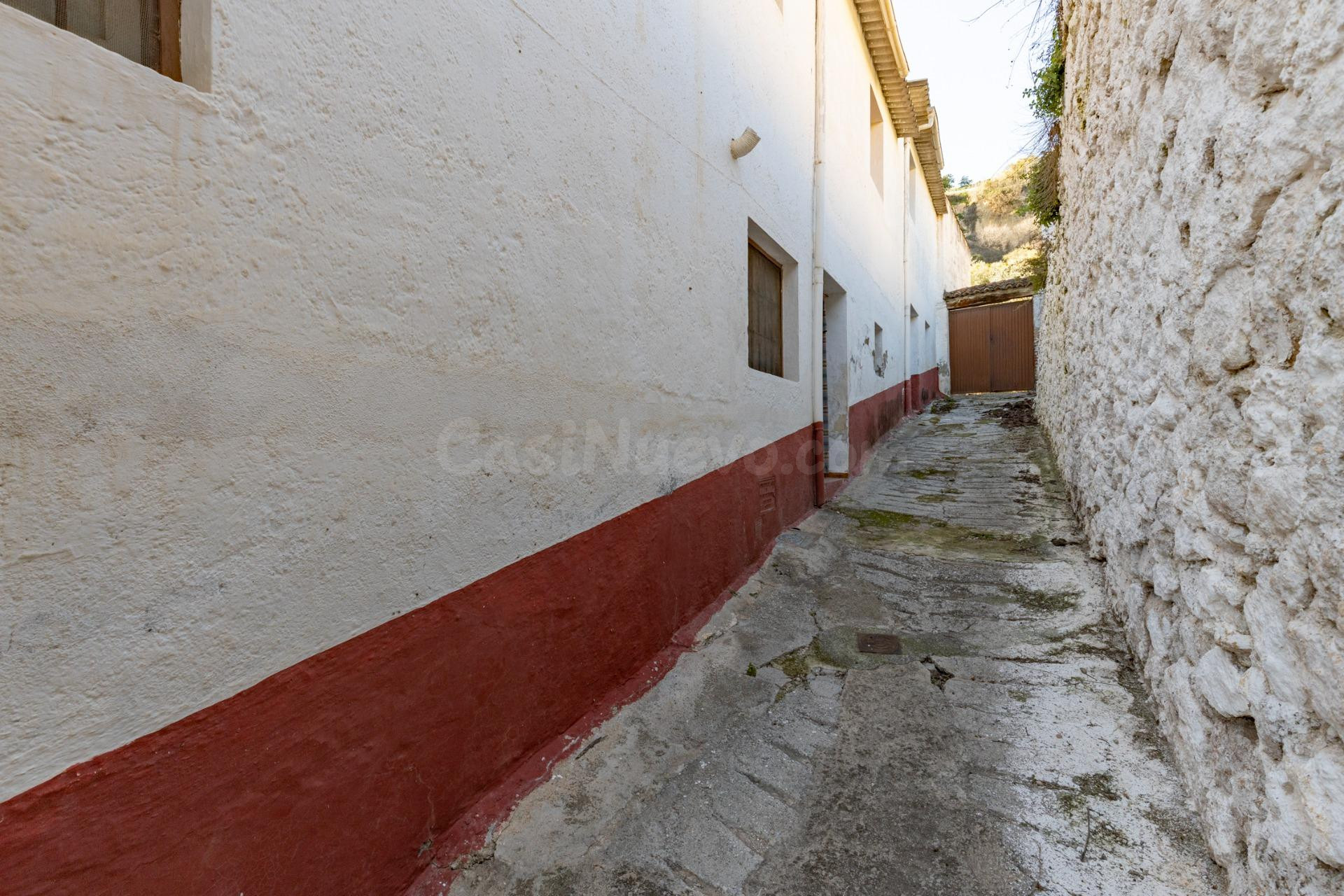 CASA PARA REFORMAR CENTRO ALBUÑUELAS 3 VIVIENDAS EN UNA - foto 5