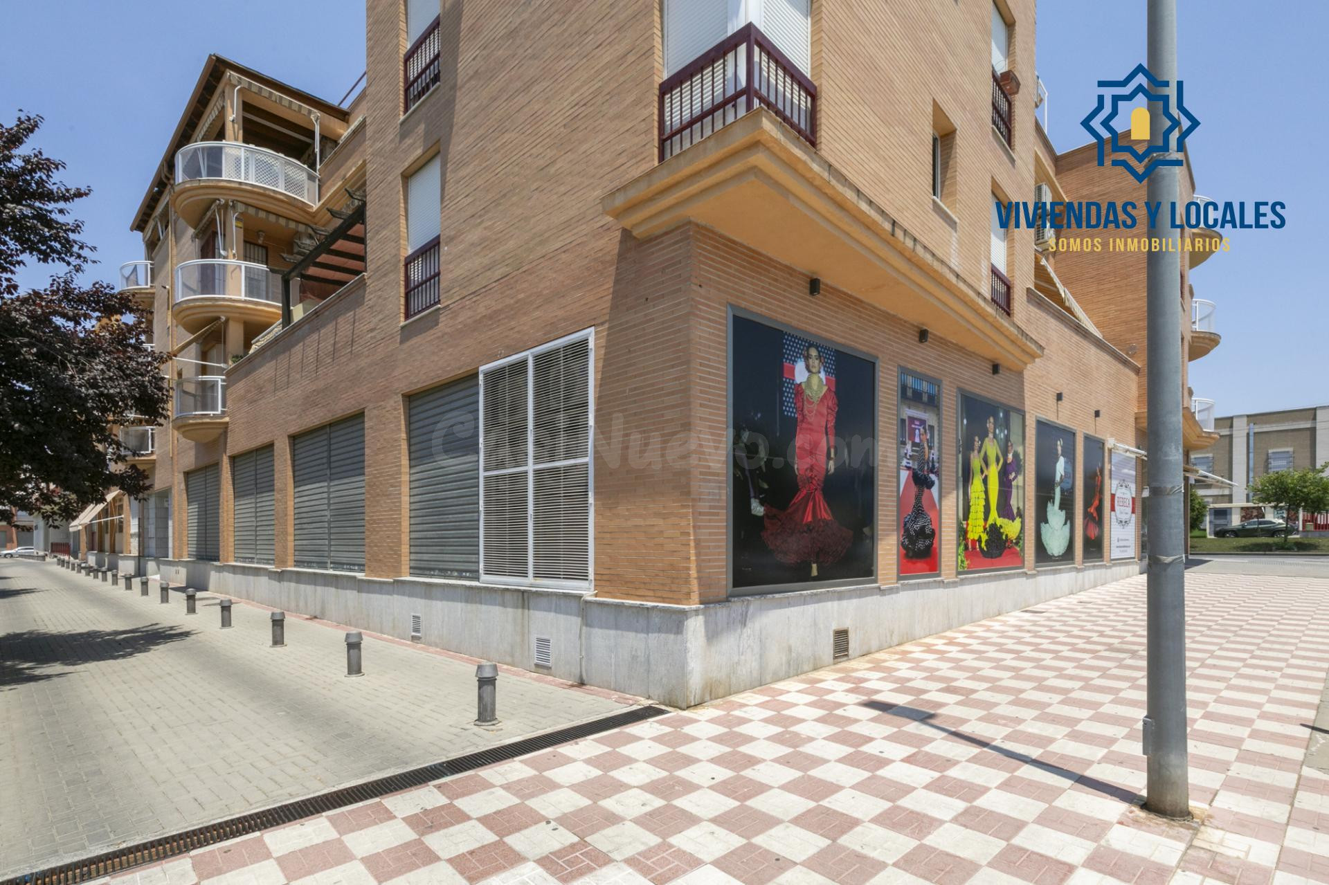 Local comercial en una ubicación estupenda! - foto 3