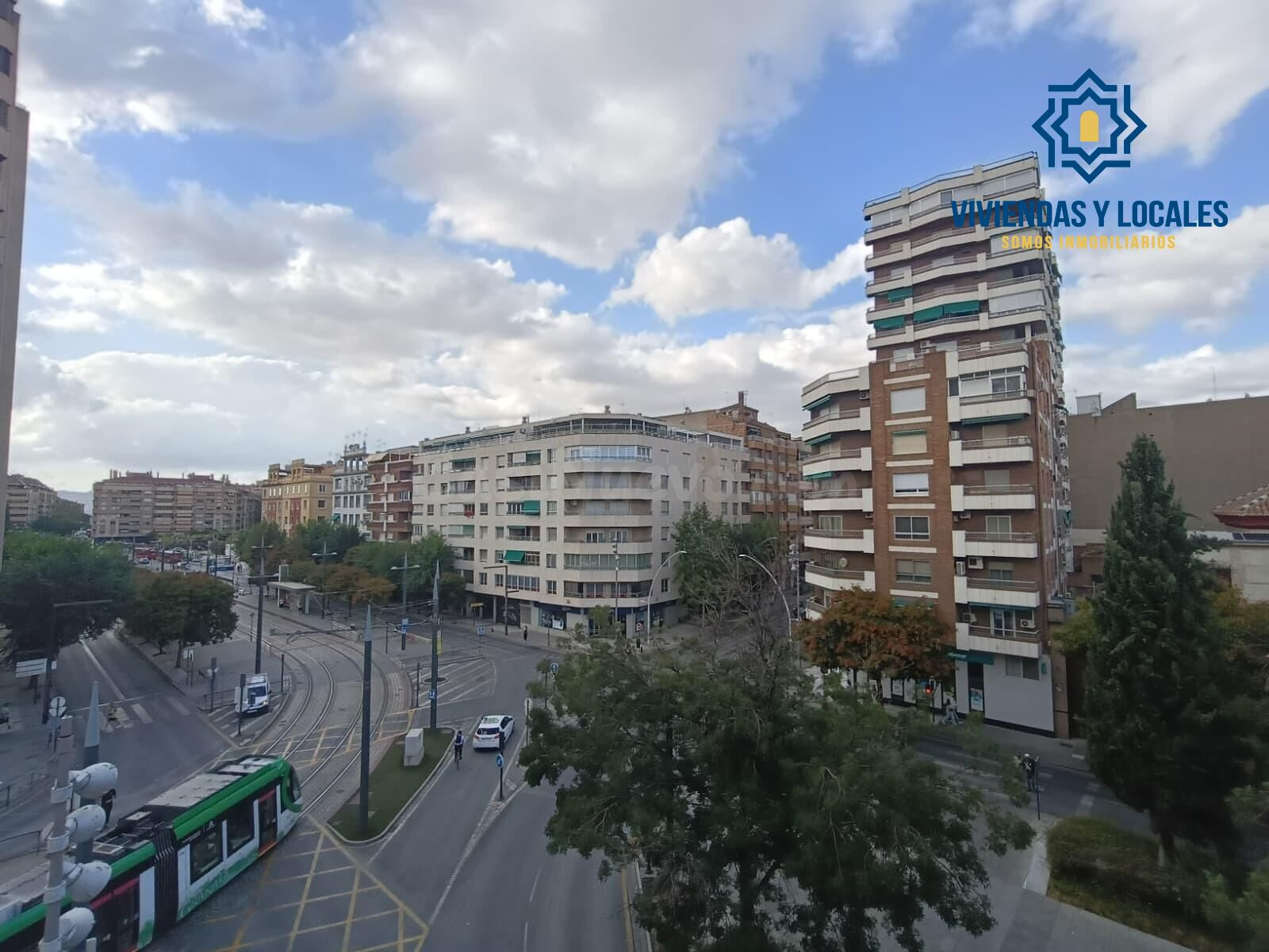 Amplio piso en esquina Constitución sin amueblar - foto 2