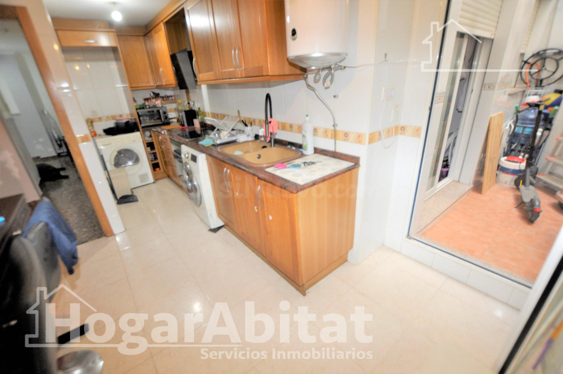 ¡ESPACIO Y TRANQUILIDAD CON 3 TERRAZAS, BALCÓN Y ASCENSOR! - foto 5