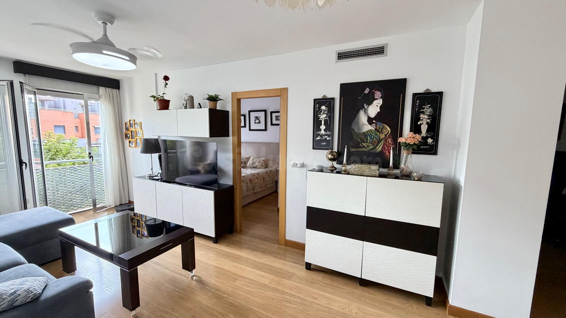 ESTUPENDO PISO DE 2 DORMITORIOS EN LA MEJOR ZONA DE ESPINARD - foto 2