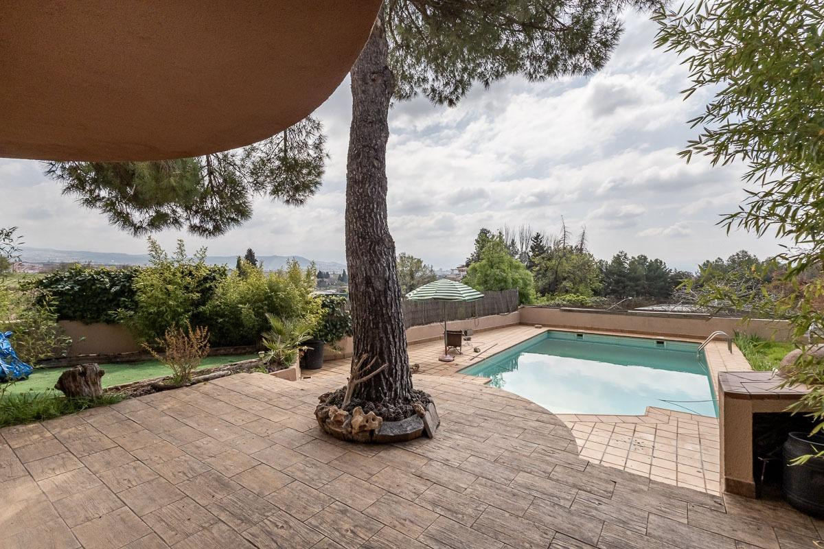 Espectacular casa independiente con piscina y grandes vistas - foto 4