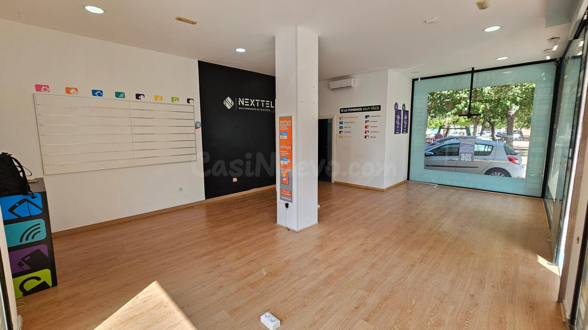 ALQUILER LOCAL COMERCIAL EN SANTA MARIA DE GRACIA - foto 4