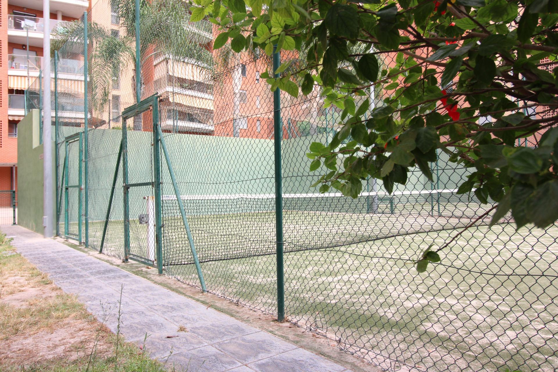 VIVIENDA EN RENTABILIDAD, EN EXCLUSIVO RESIDENCIAL EN EL BAR - foto 4