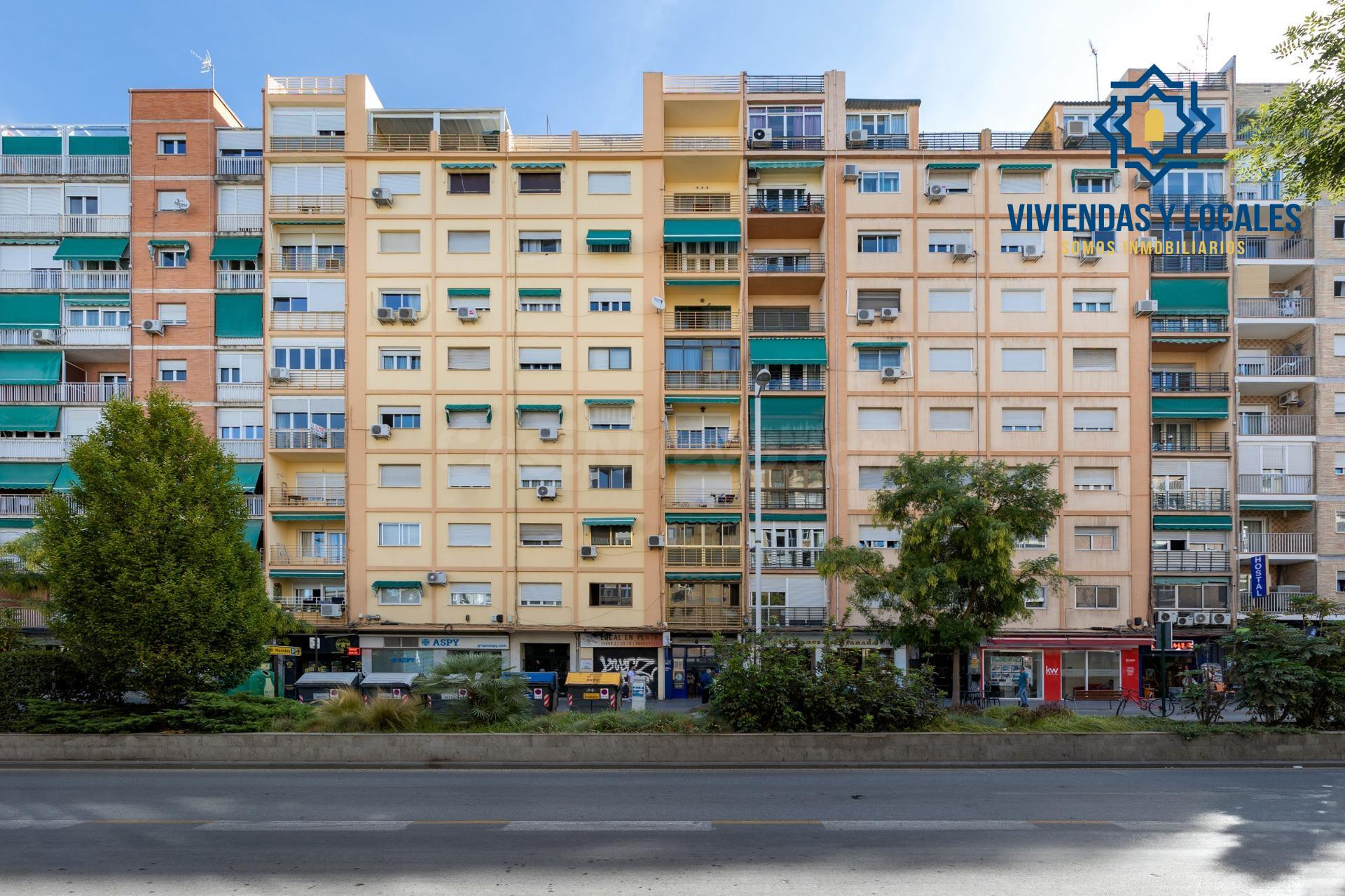 ¡Tu nueva inversión te espera en Camino de Ronda! ✨ EXTERIOR - foto 3