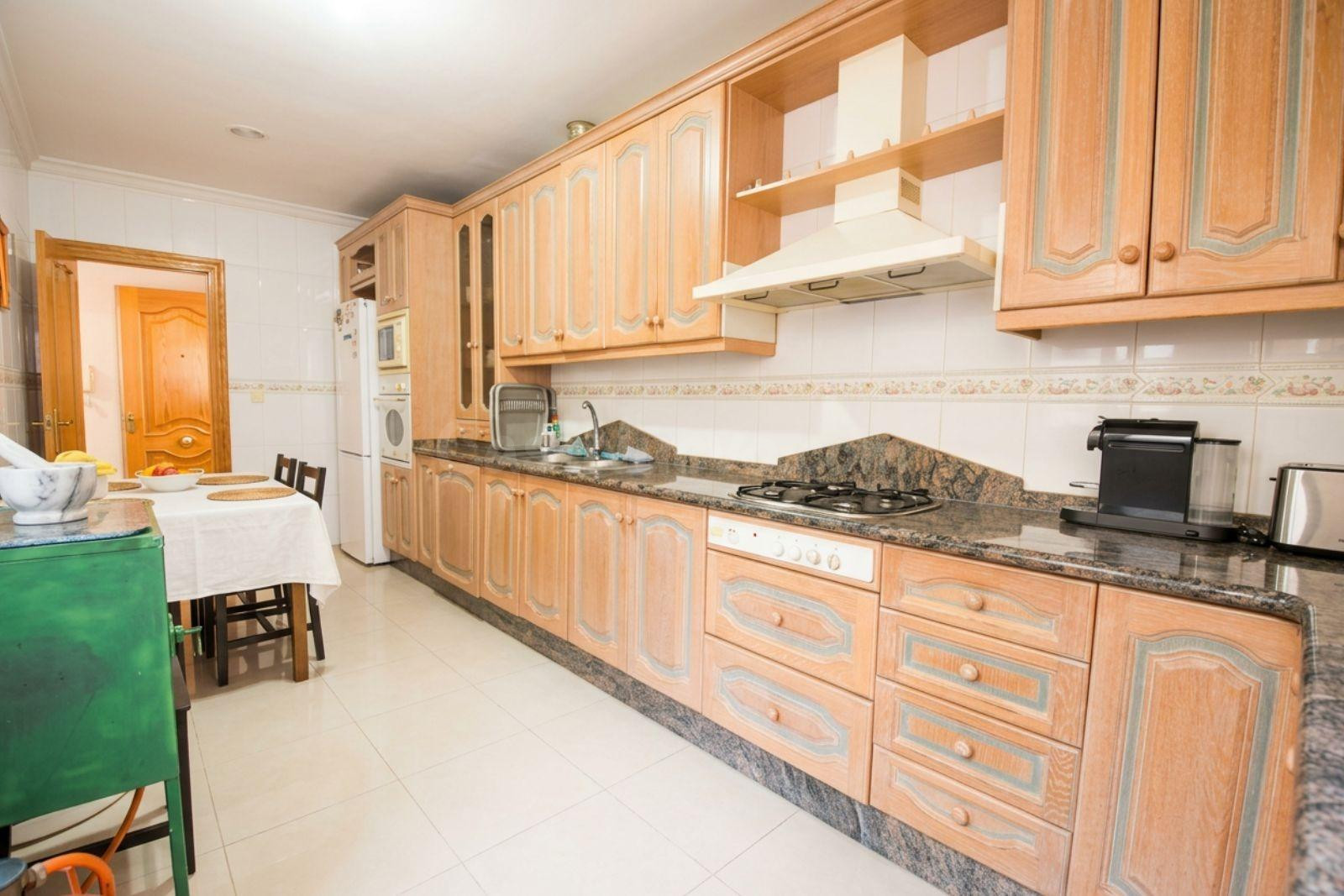AMPLIA CASA EN EJIDO SUR: ESPACIO, COMODIDAD Y GRANDES POSIB - foto 5