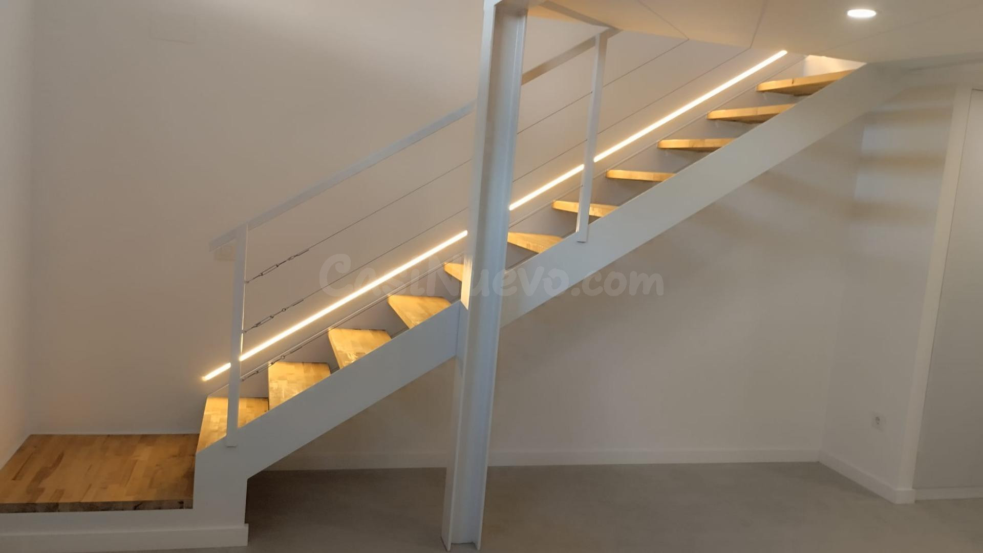 LOFT A ESTRENAR EN VARA DE QUART - foto 5