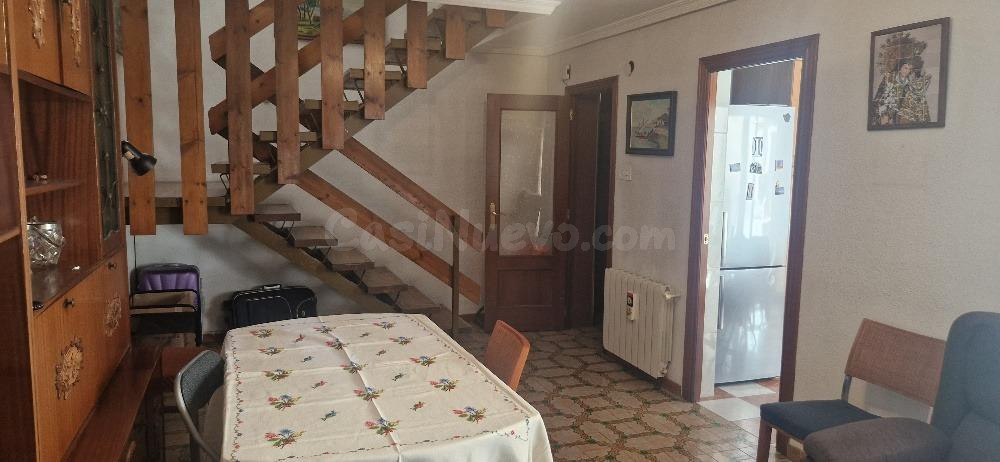 ADOSADO DUPLEX EN TRES FORQUES - foto 2