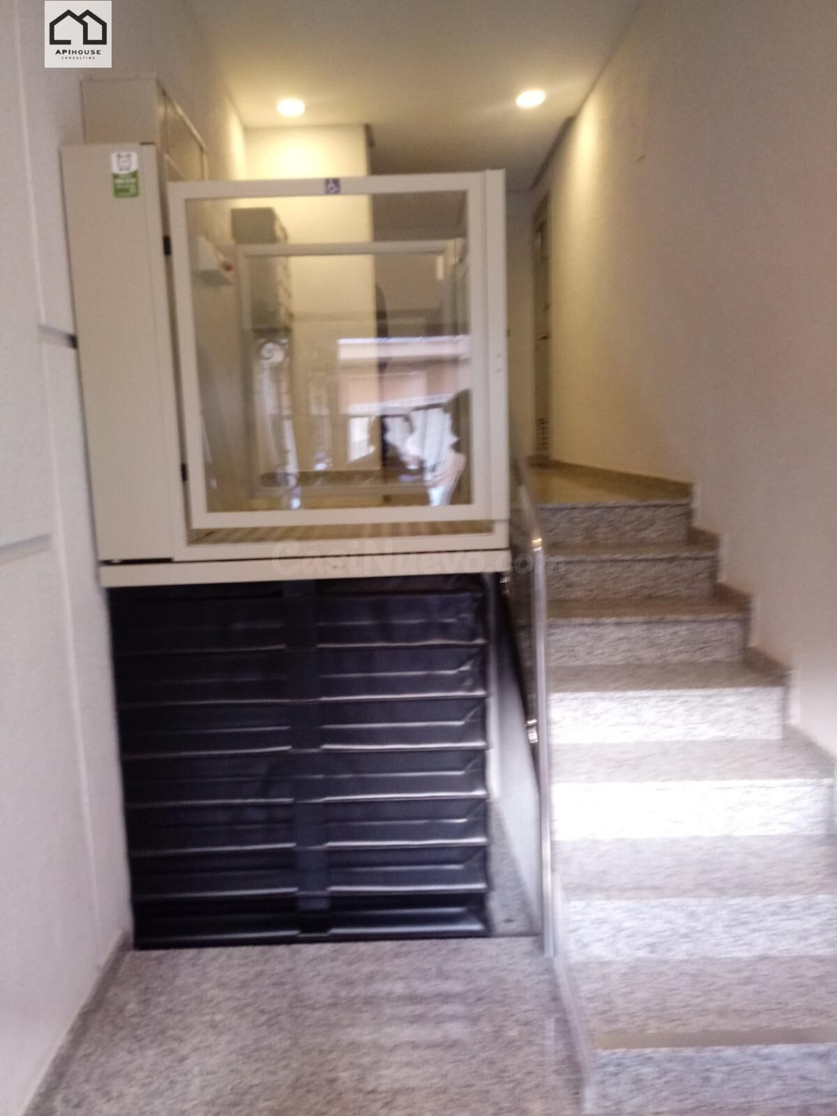 Oportunidad de Inversión en Torrevieja: Oficinas con Potenci - foto 2