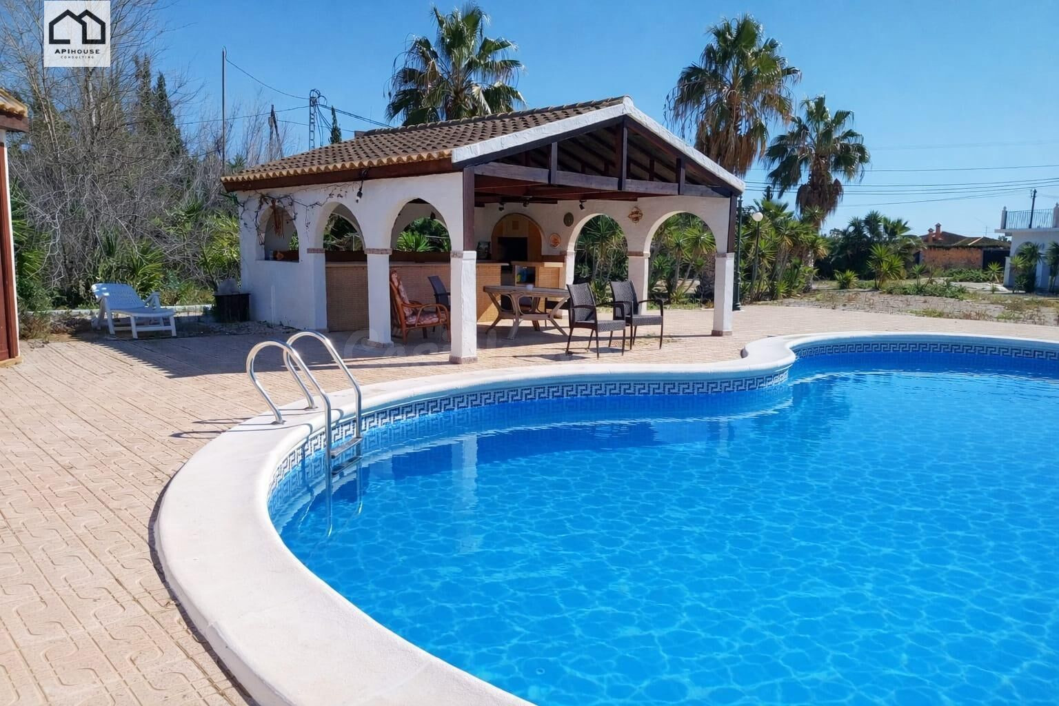 APIHOUSE VENDE ESPECTACULAR VIVIENDA EN CREVILLENTE. PRECIO: