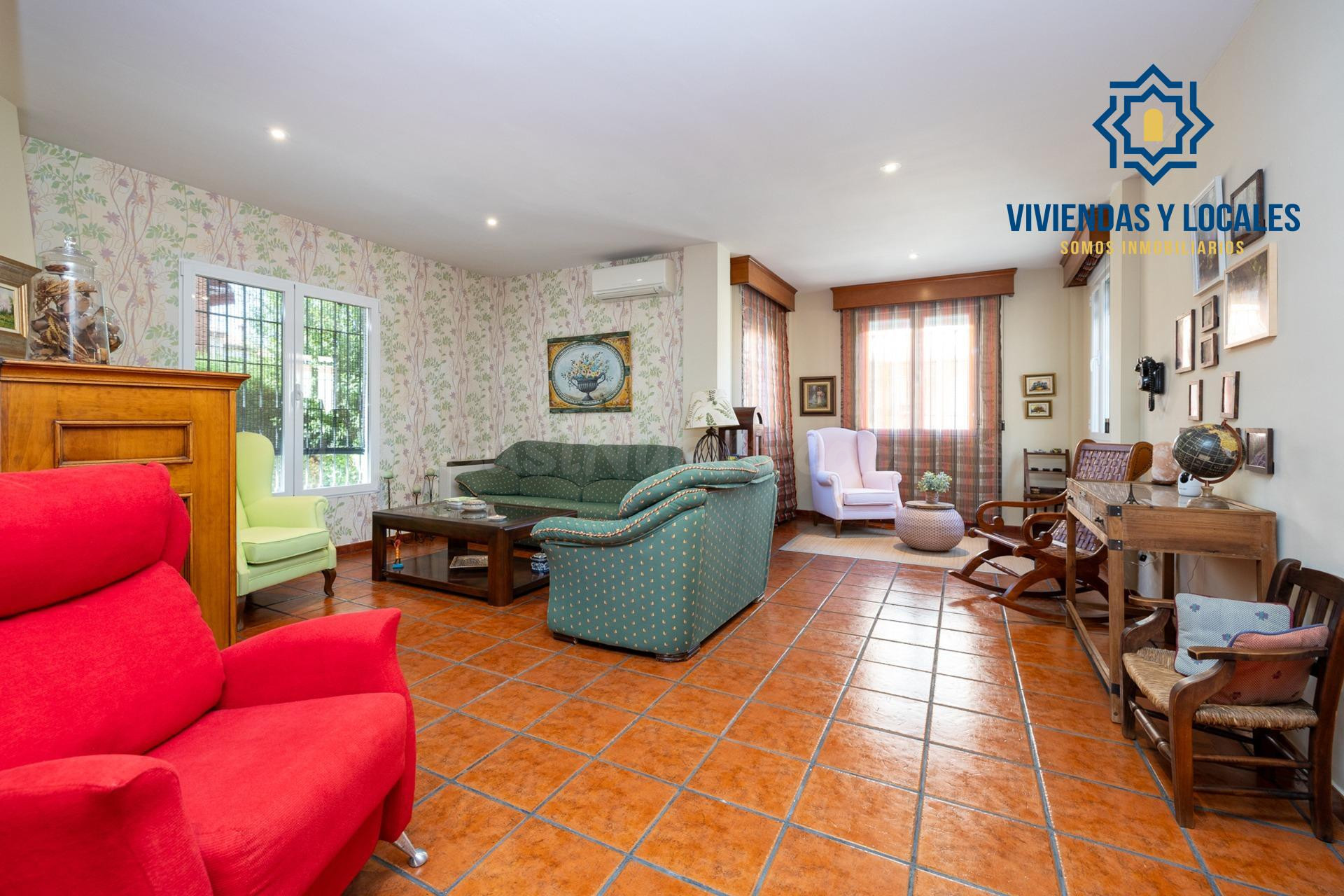 Preciosa casa en Ambros lista para entrar - foto 4