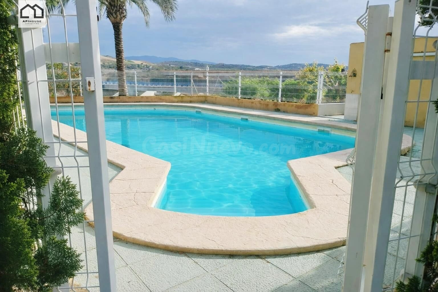 Impresionante Casa Reformada con Amplio Terreno en Murcia Pr - foto 3