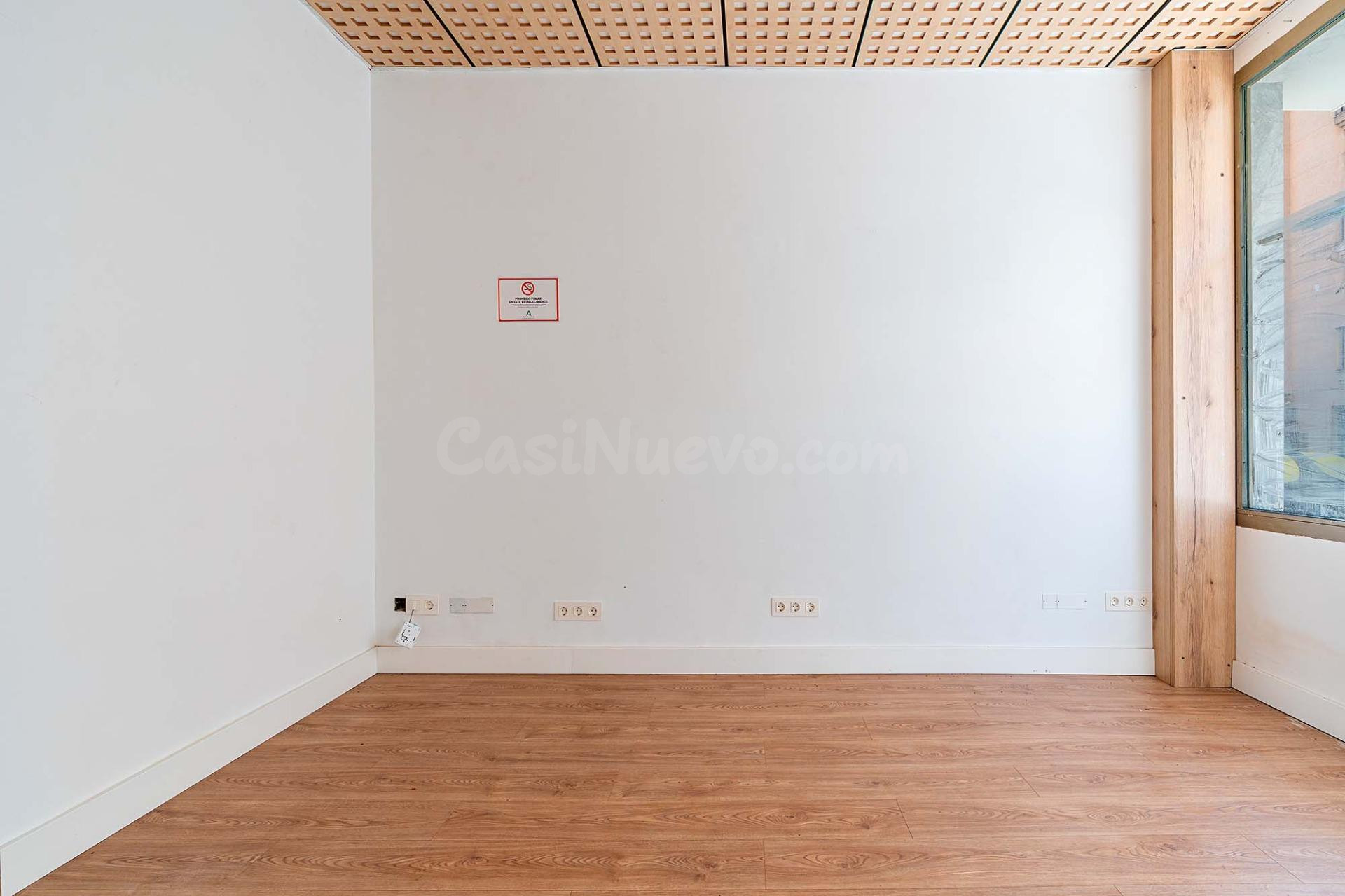 ¡ES HORA DE TENER TU PROPIO LOCAL COMERCIAL! A PIE DE CALLE  - foto 4