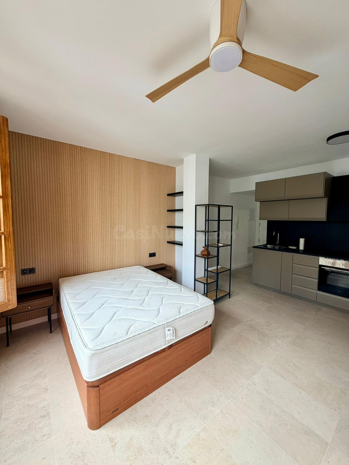 Acogedor Estudio Reformado en el Corazón de Santa Cruz de Te