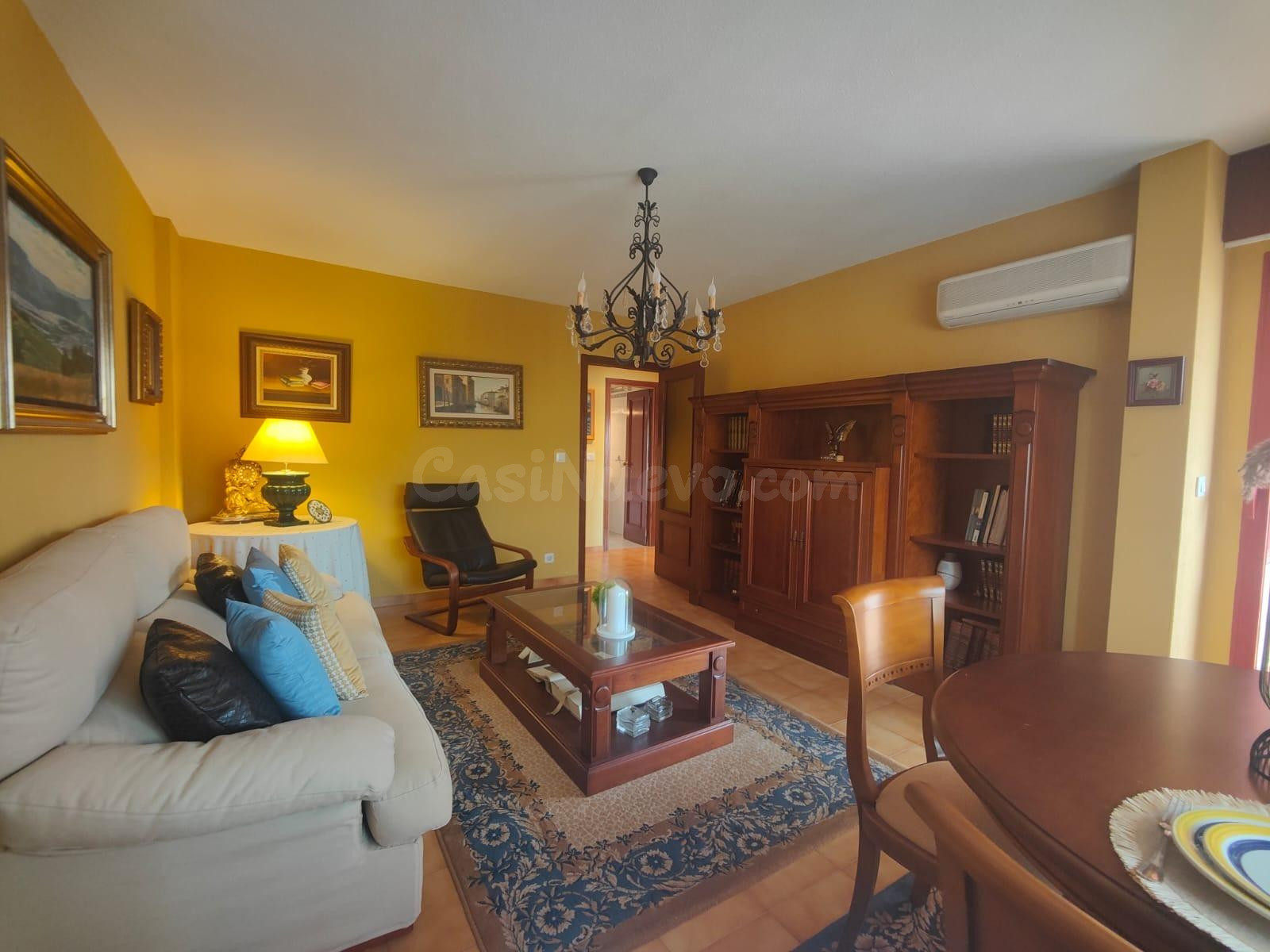 SE VENDE MAGNÍFICA VIVIENDA DE 3 DORMITORIOS EN ALICANTE CON