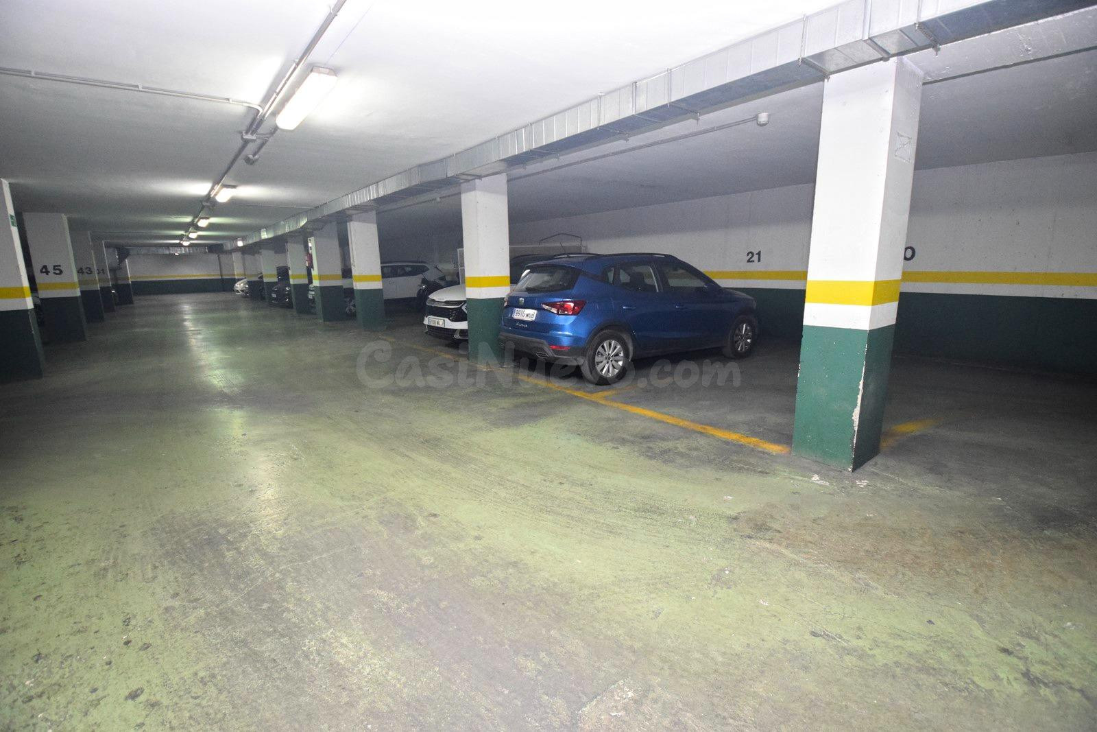 PLAZA DE GARAJE EN LA ZONA DE LA PEÑA DEL REAL MADRID - foto 4