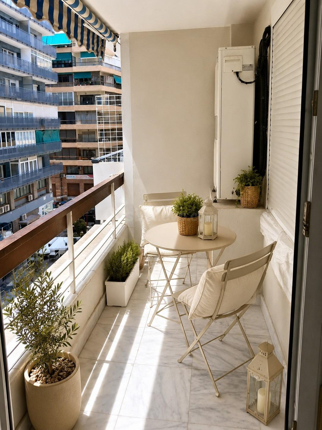Espectacular vivienda con vistas al mar junto Puerto Deporti - foto 4