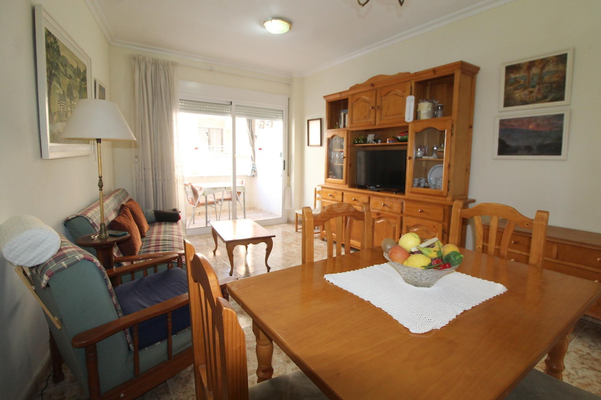 Apartamento de 2 dormitorios a escasos metros de la Playa de - foto 3