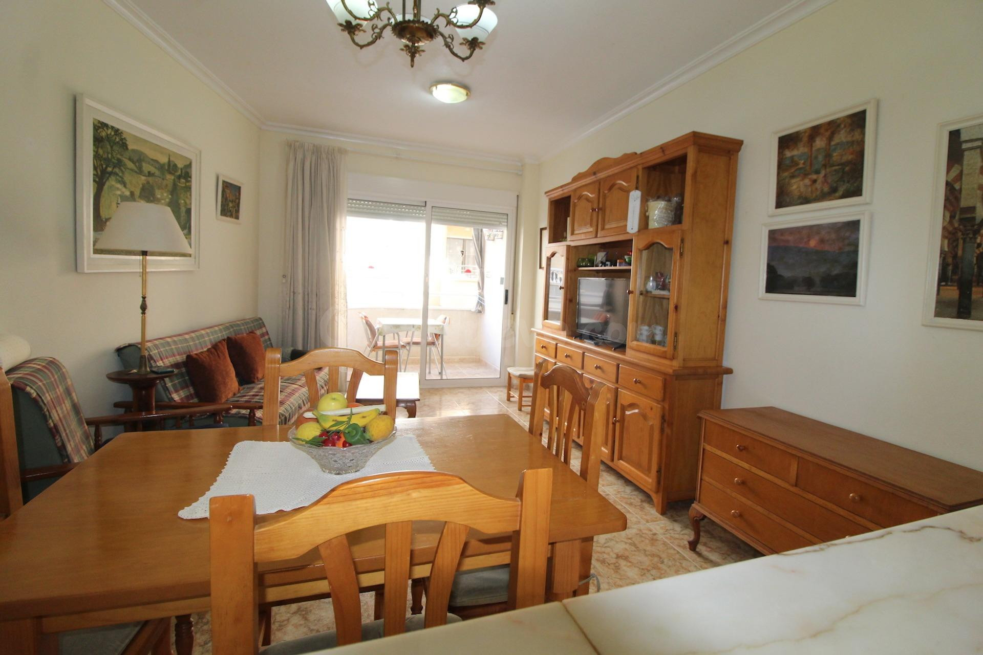 Apartamento de 2 dormitorios a escasos metros de la Playa de - foto 4