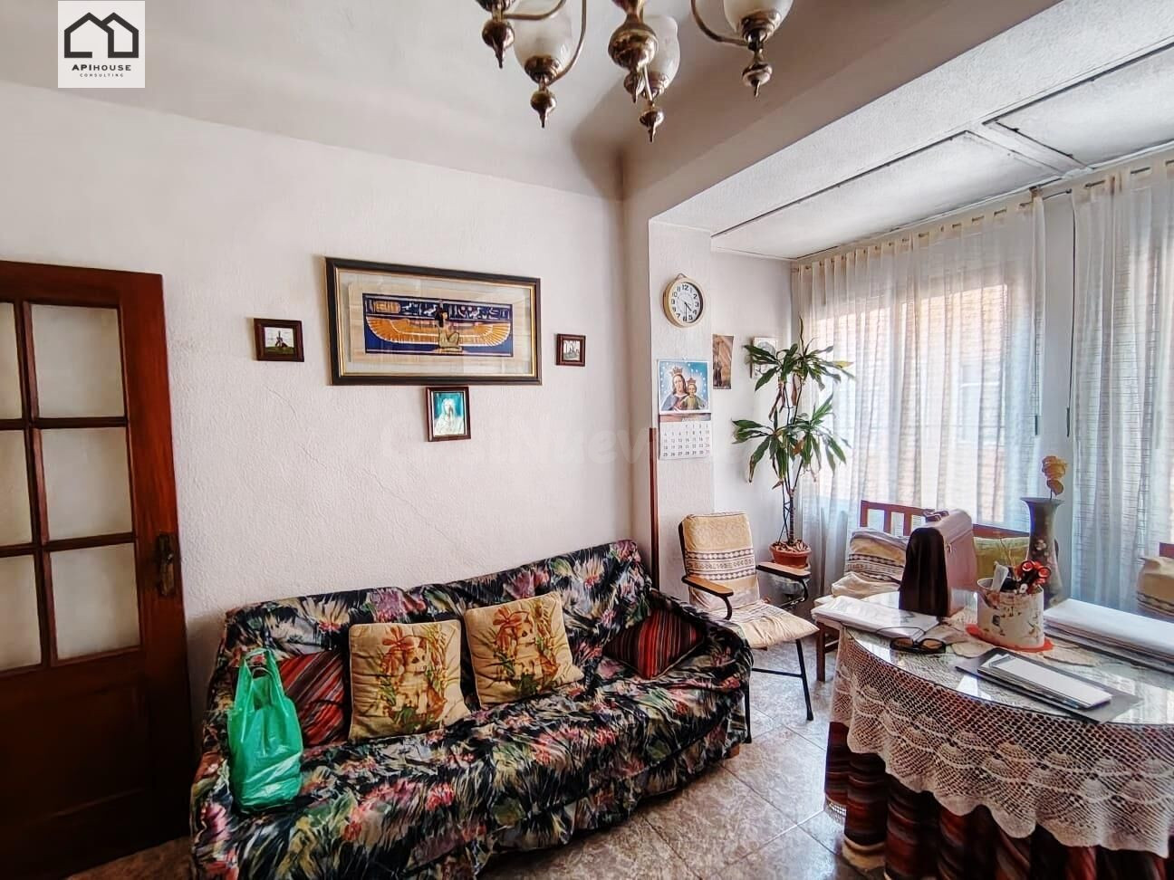 Amplio Apartamento en el Corazón de Alicante - ¡Listo para E - foto 2