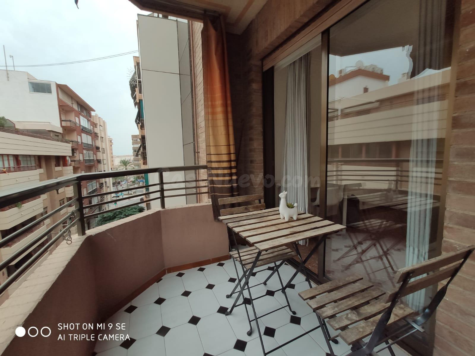 SE ALQUILA PISO VACÍO CON TERRAZA JUNTO ÓSCAR ESPLÁ - ALICAN