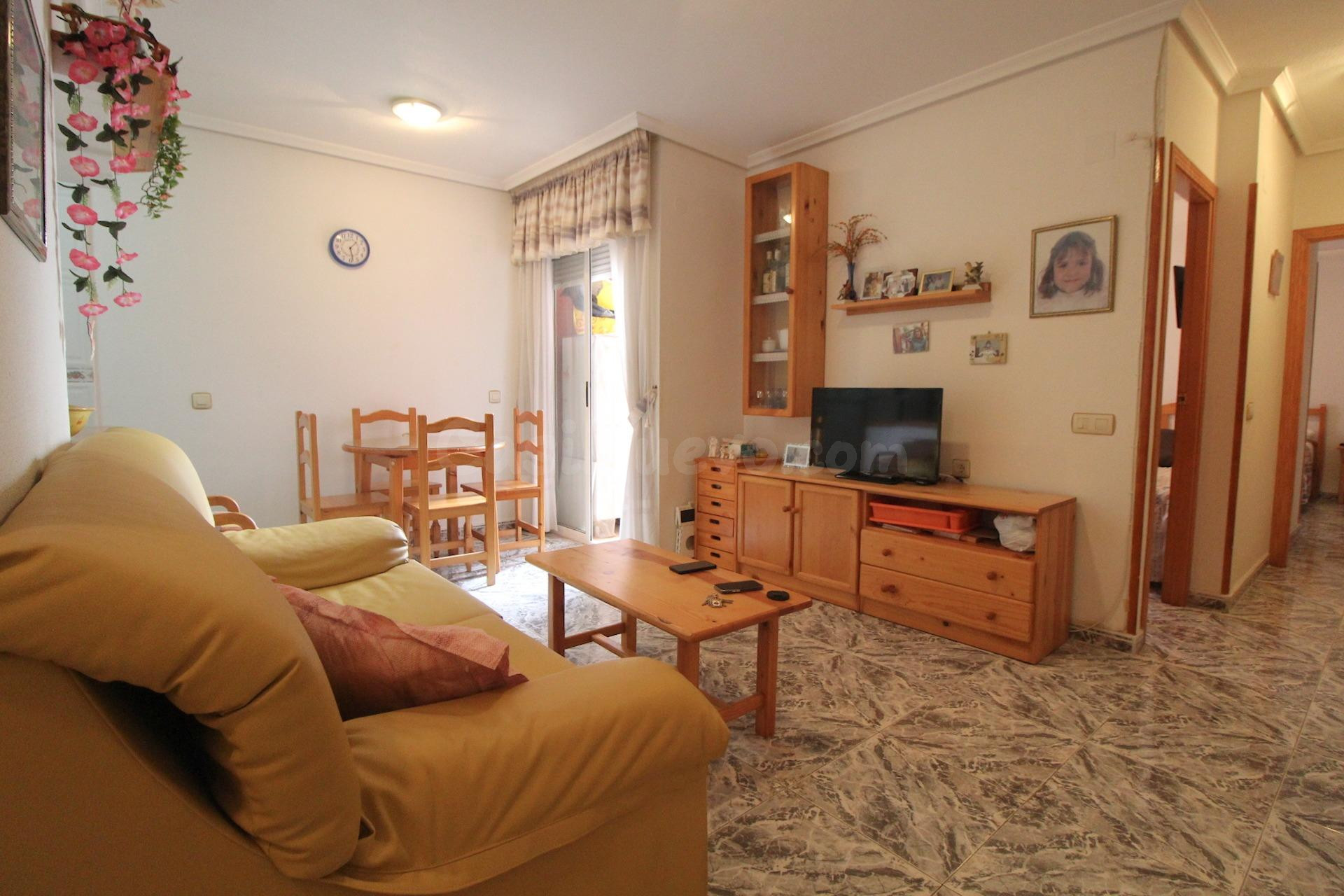 Apartamento de dos dormitorios en la zona de avenida de las  - foto 2