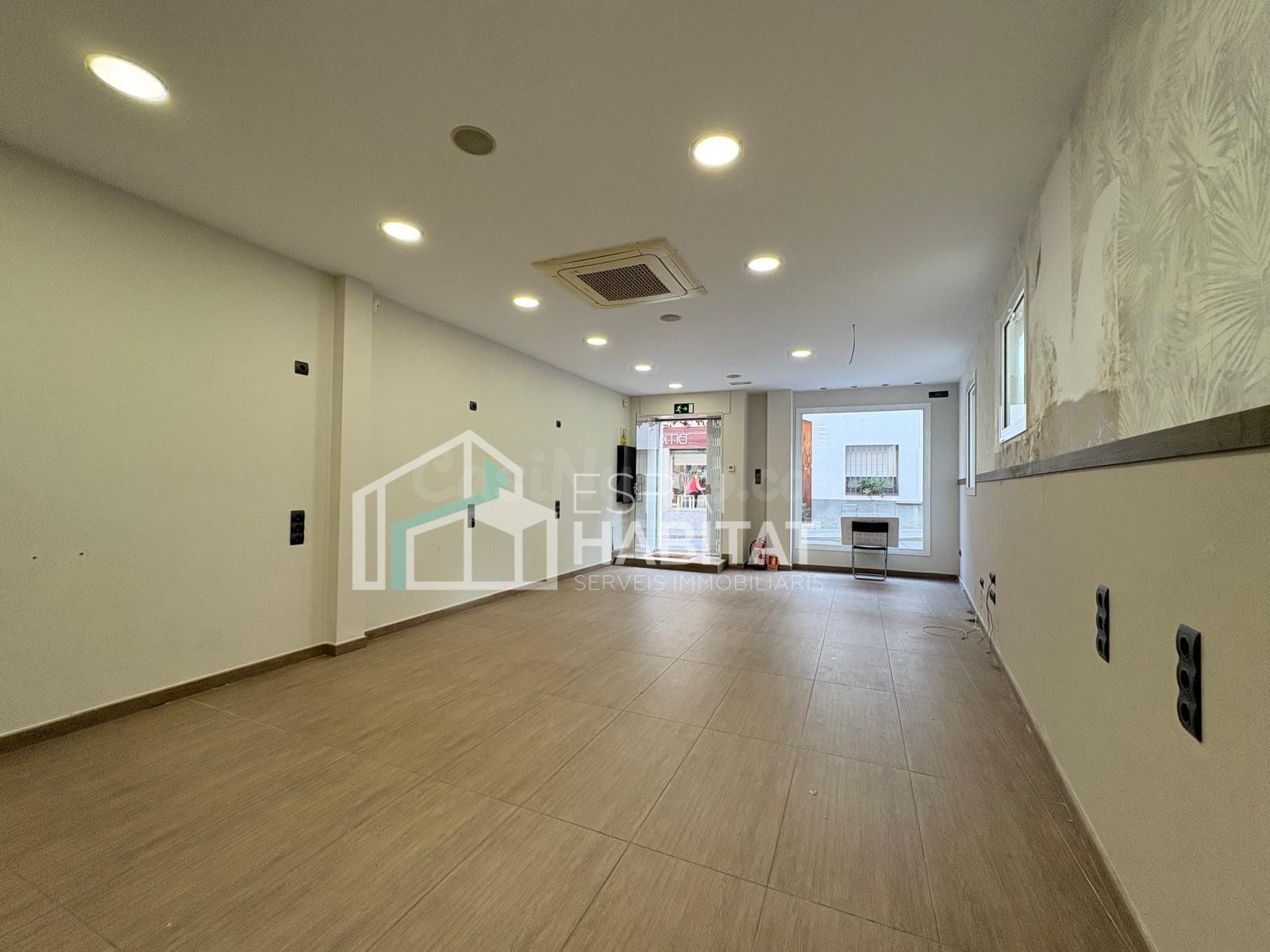 LOCAL COMERCIAL A PIE DE CALLE EN VILASSAR DE DALT