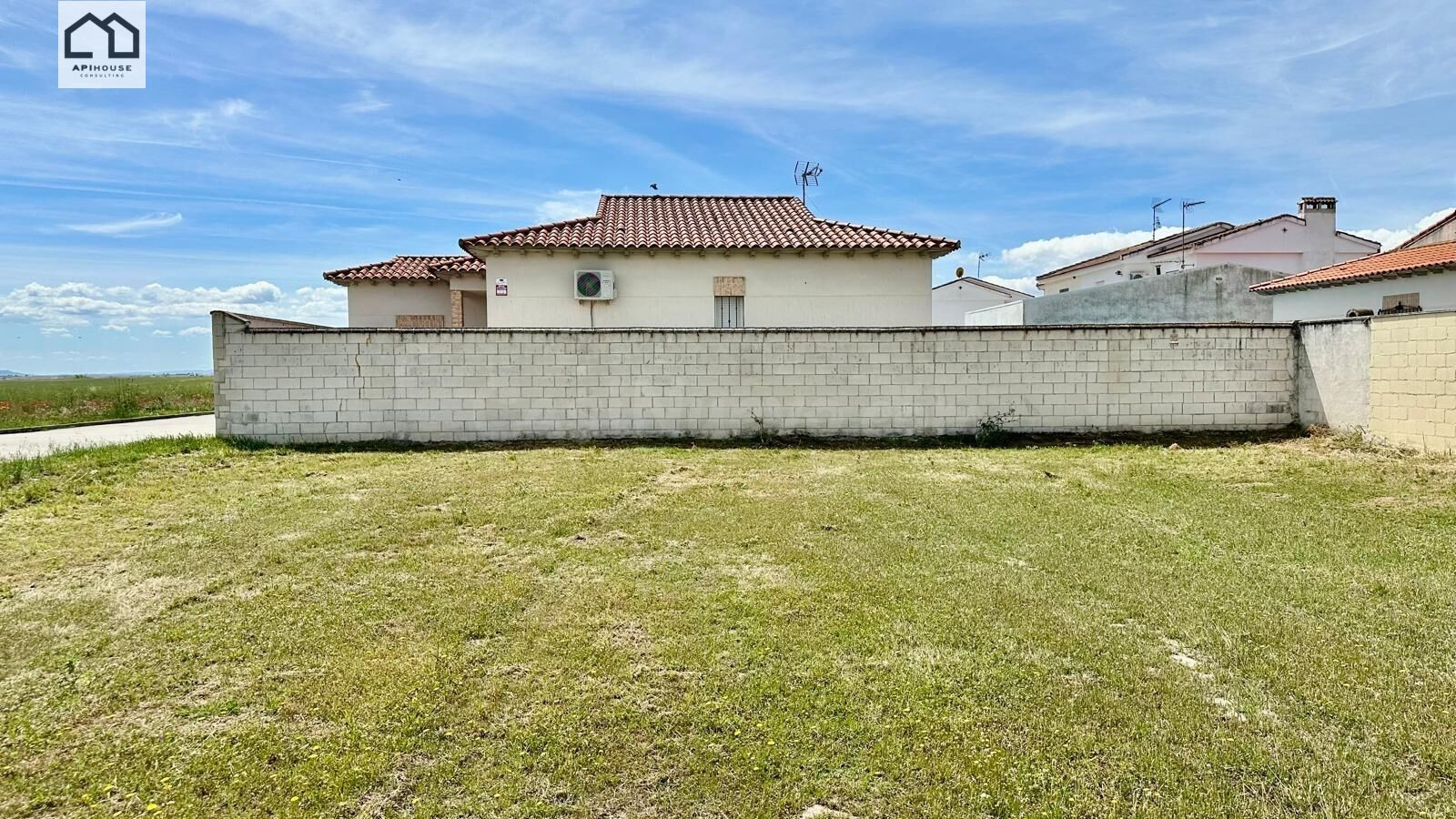 Parcela urbana de 287 m2 en excelente zona residencial de Ca - foto 4