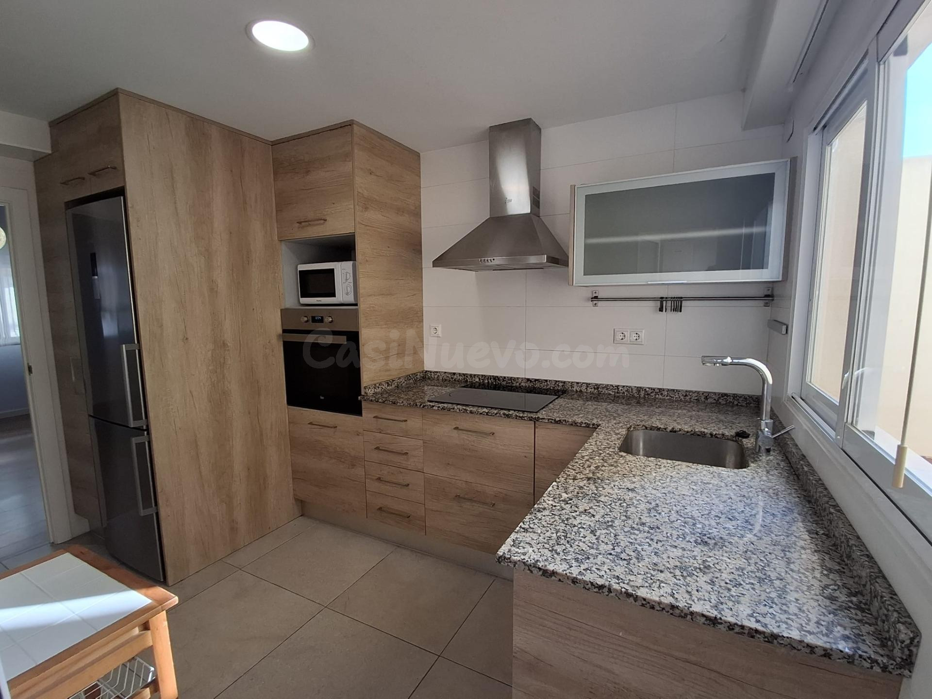 SE VENDE PISO LUMINOSO DE 2 DORMITORIOS CERCA DE MONTEMAR -  - foto 3