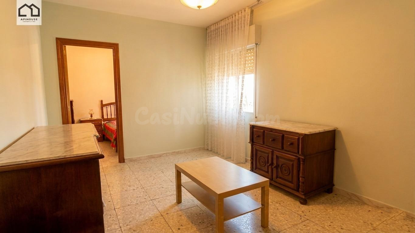 Apihouse vende Casa de Pueblo en dos plantas con patio. Prec - foto 4