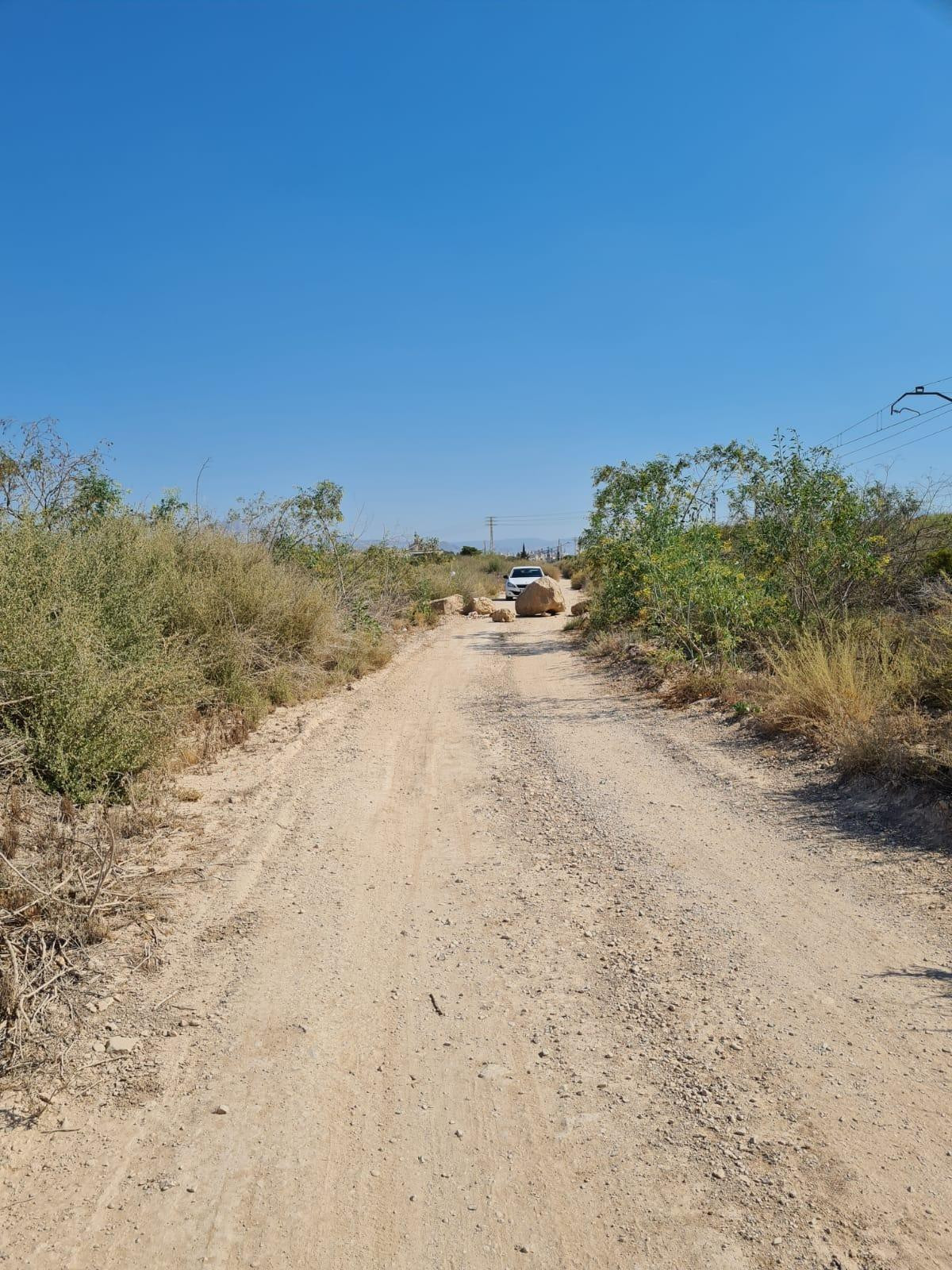 Terreno rural en venta - Alicante-San Vicente del Raspeig - foto 2