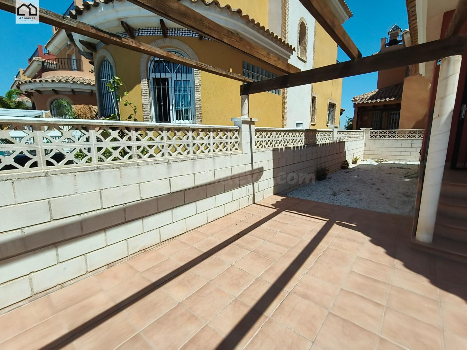 Chalet en Los Montesinos - ¡Tu hogar en la Costa Blanca Sur! - foto 4