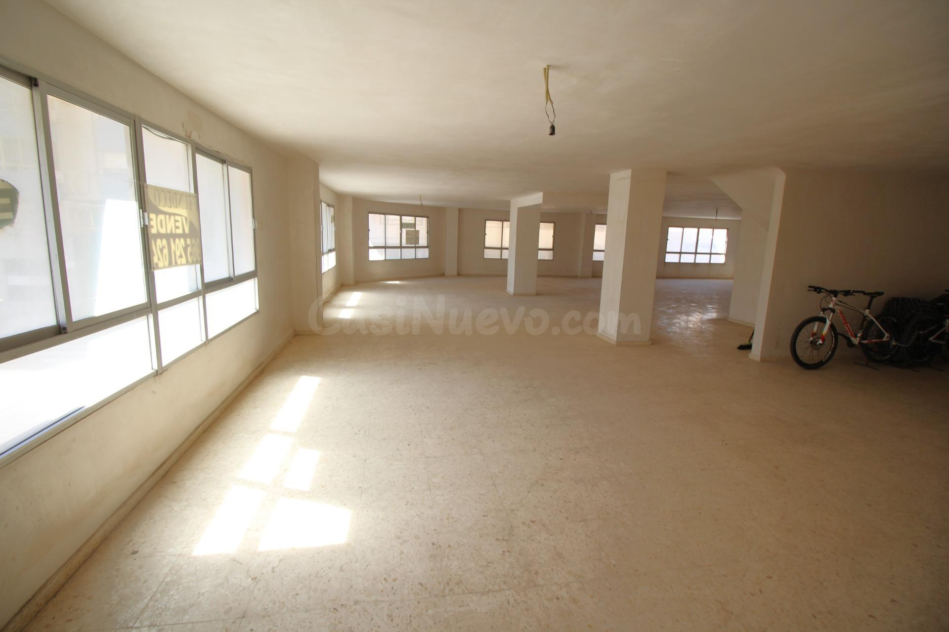 Local comercial  Precio negociable - foto 4