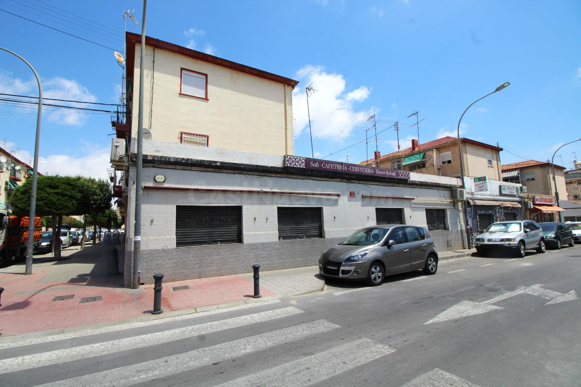 Local comercial 85m² en venta - Ciudad de Asís - foto 2