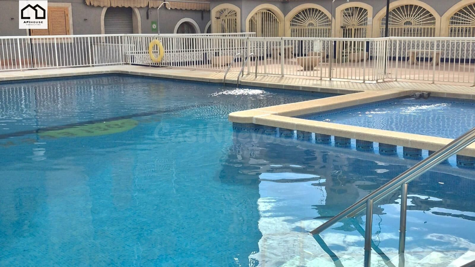Piso Reformado en Torrevieja - Zona Acequion por €156,000 - foto 3