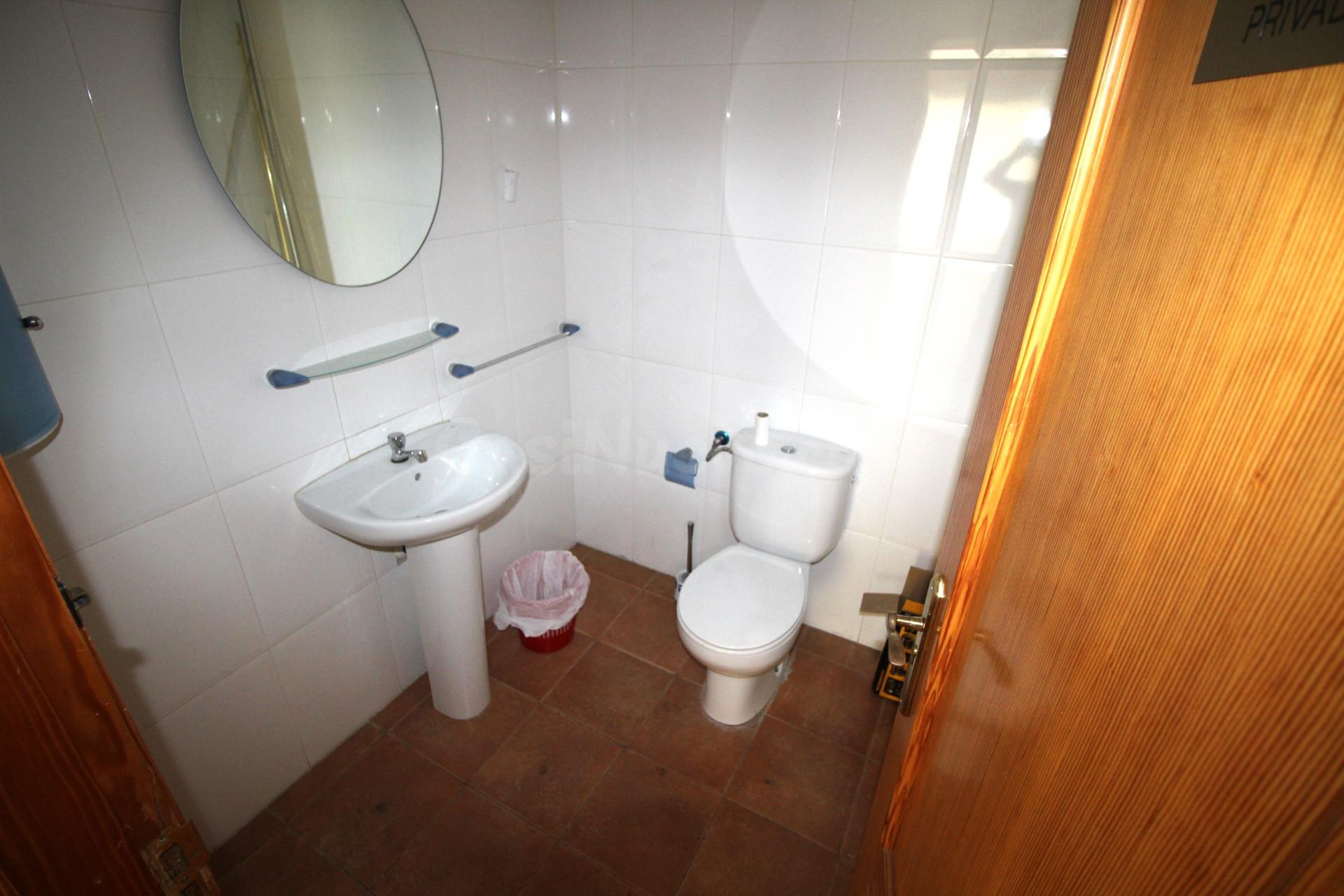 Local comercial 573m² en venta - Babel - foto 5