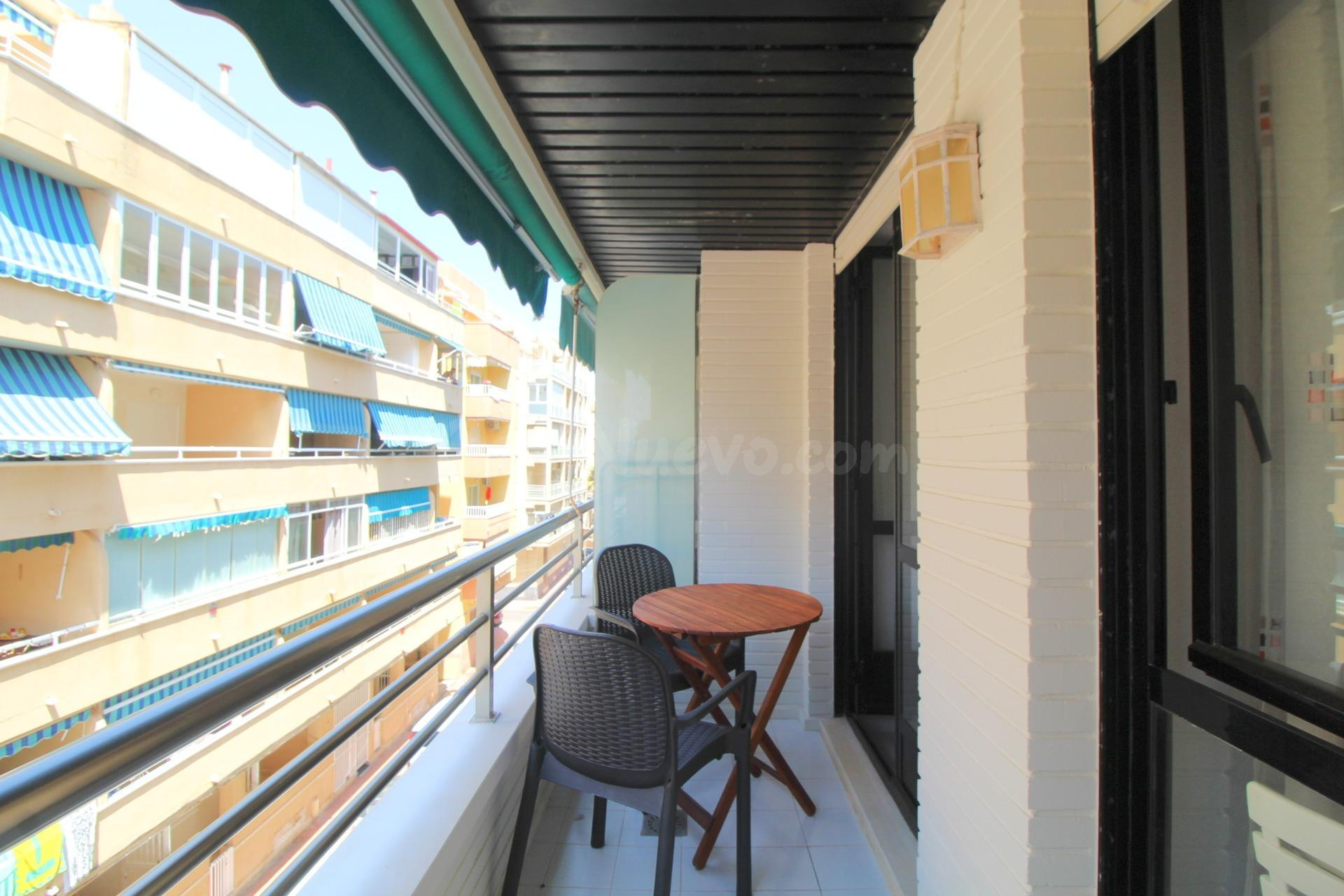 Venta de piso a 130m de la Playa del Cura | 3ª Planta con as - foto 3