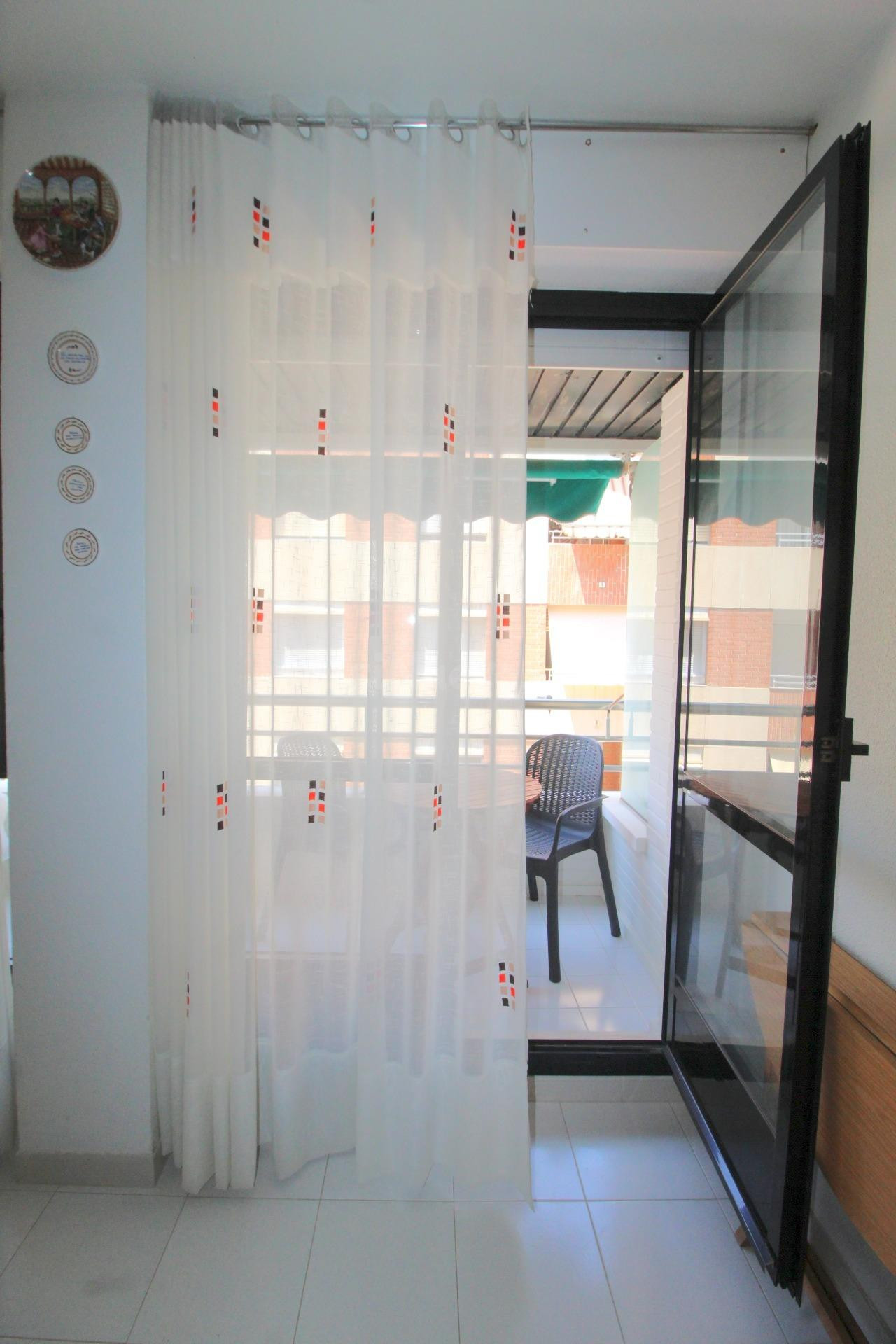 Venta de piso a 130m de la Playa del Cura | 3ª Planta con as - foto 4